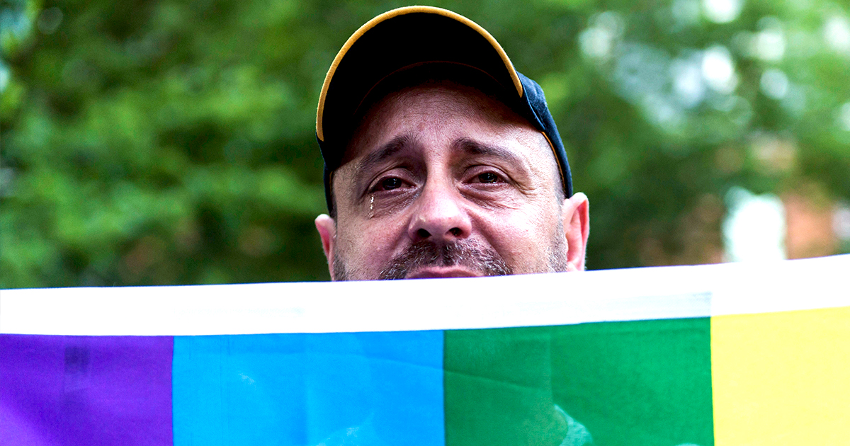 PTSD Afflicts Officers from Orlando Shooting ATTN