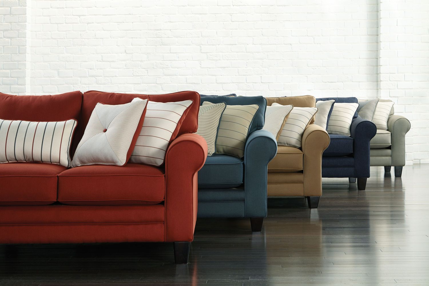 Aspire Sofa Gray Levin Furniture