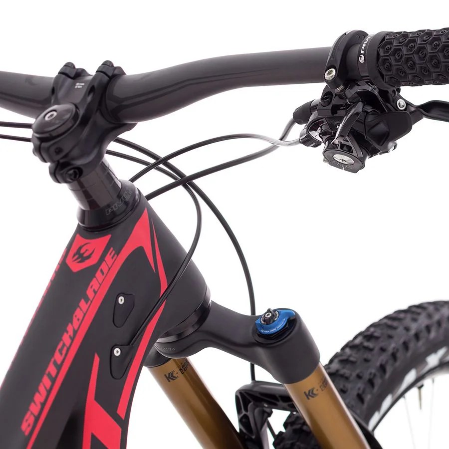 Pivot Carbon 27.5+ Pro X01 Eagle Mountain Bike 2018 Competitive Cyclist