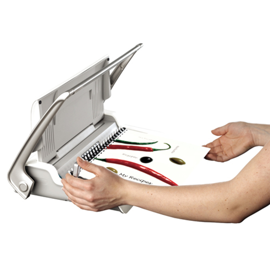 Fellowes Star™+ 150 Manual Comb Binding Machine CombBind 150 Sheet