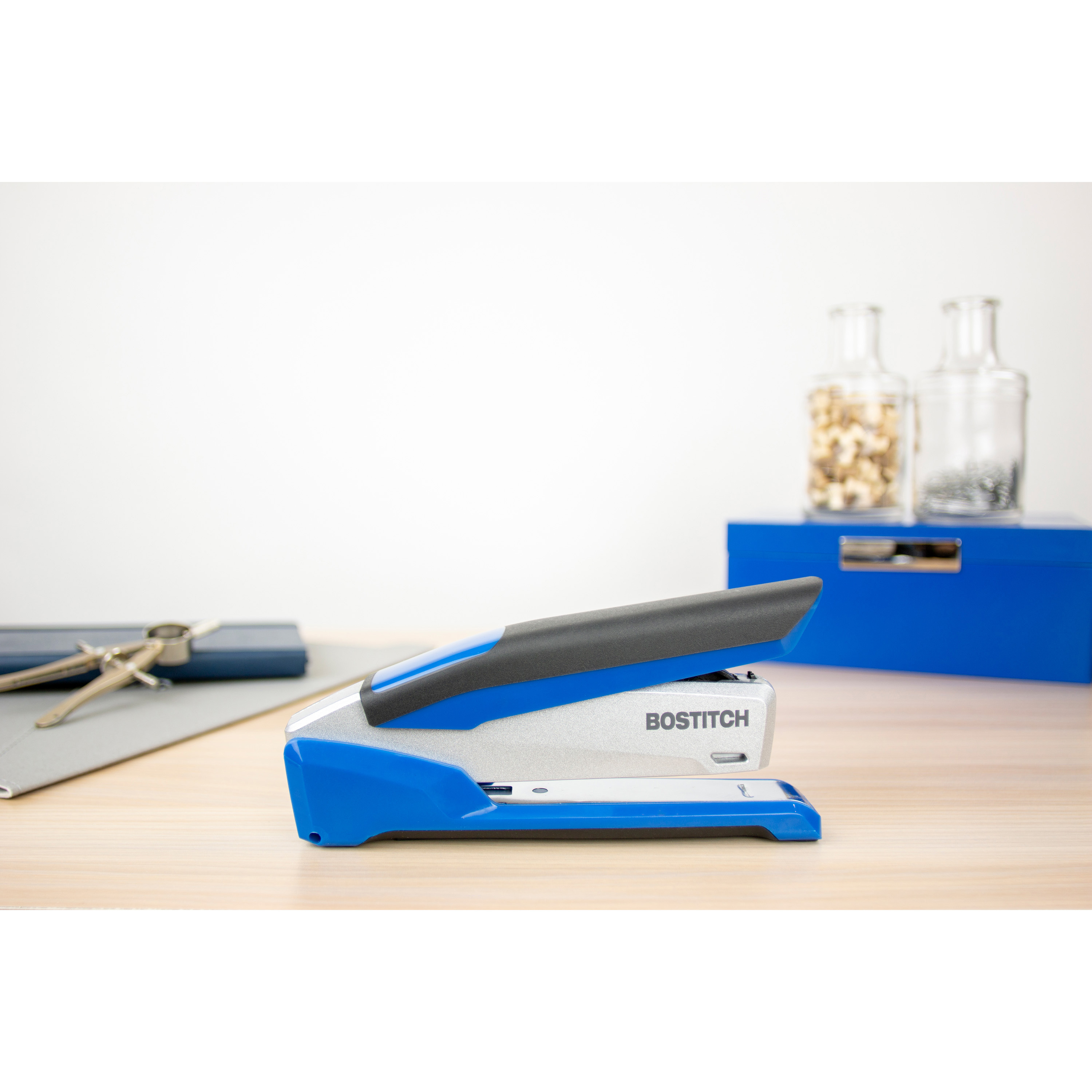 Bostitch InPower Spring-Powered Antimicrobial Desktop Stapler - 28
