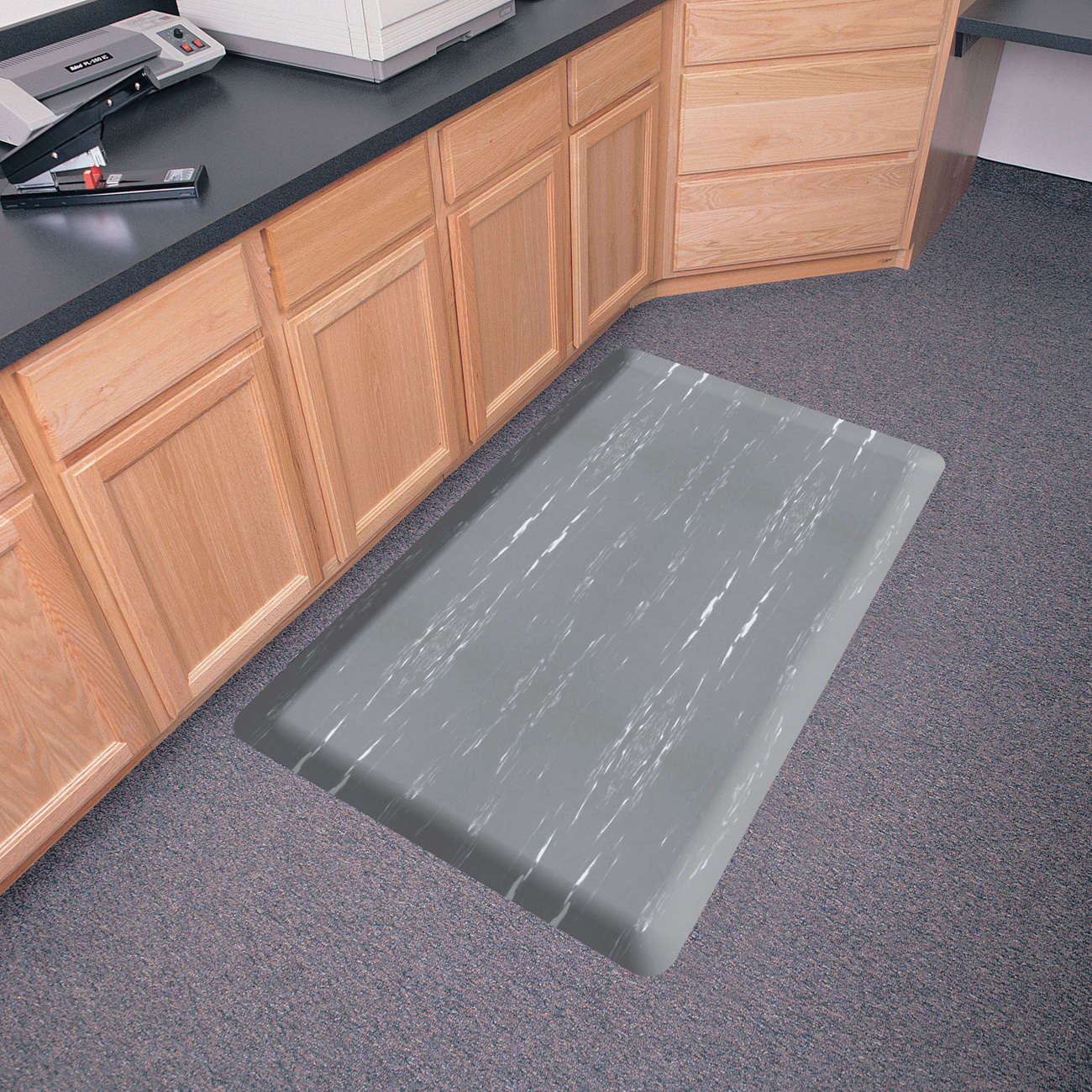Genuine Joe Marble Top Antifatigue Floor Mats Office, Bank, Cashier