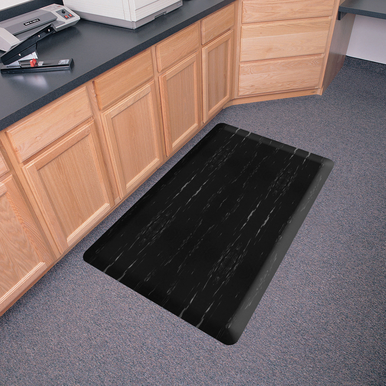 Genuine Joe Marble Top Antifatigue Floor Mats