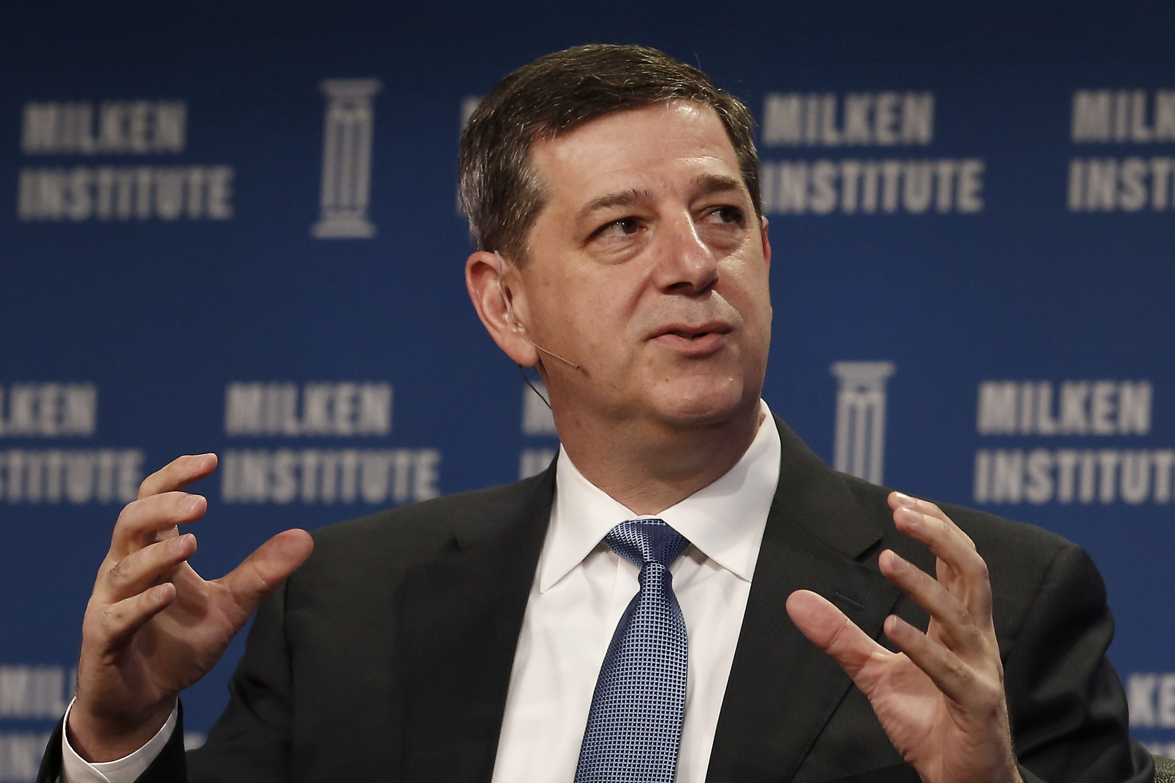 WalMart CEO of U.S. business Bill Simon steps down Fortune