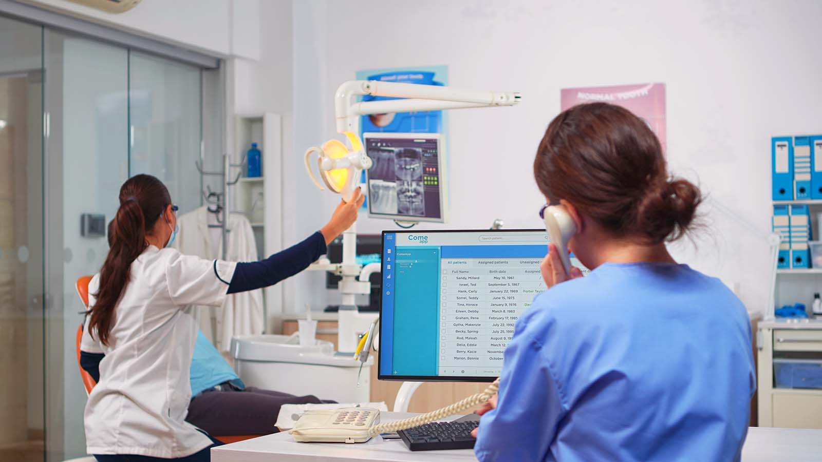 8 Dental Recall Script Examples to Use In Your Practice