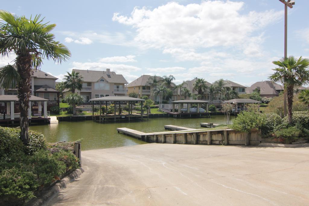 La Porte/Shoreacres Homes For Sale & Rent