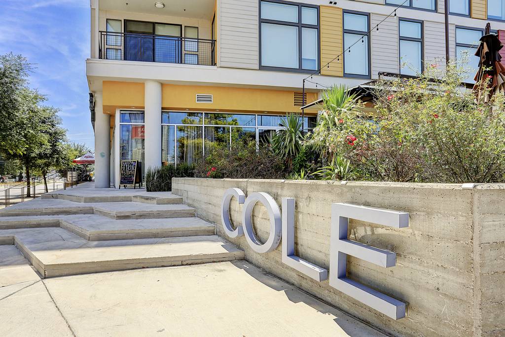 COLE Apartments Austin, TX