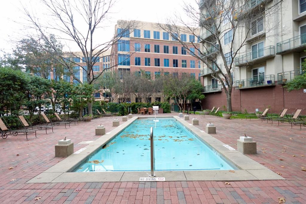 Aventura Condos Addison, TX