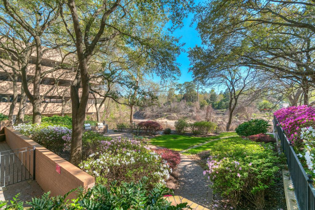Bayou Bend Towers 101 Westcott, Houston, TX