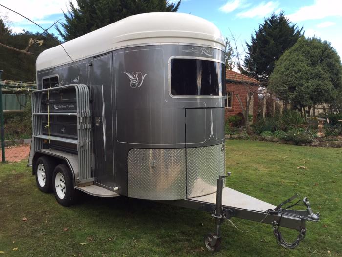 Rowville Legend Horsefloat ,2 Horse straight load Floats & Accessories Horsezone