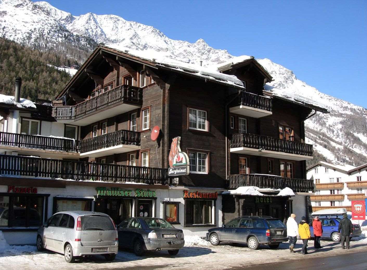 Hotel Bergheimat and Etoile, Saas Fee, Switzerland Iglu Ski
