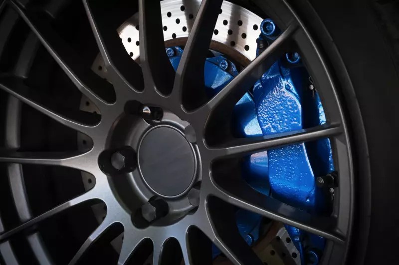 The Comprehensive Guide to Powder Coating Wheels Properly