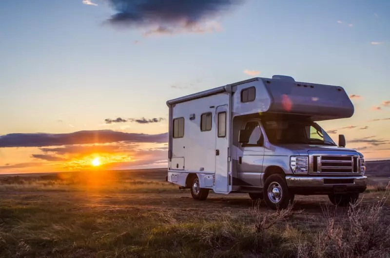A Comprehensive Guide on How to Choose the Right RV