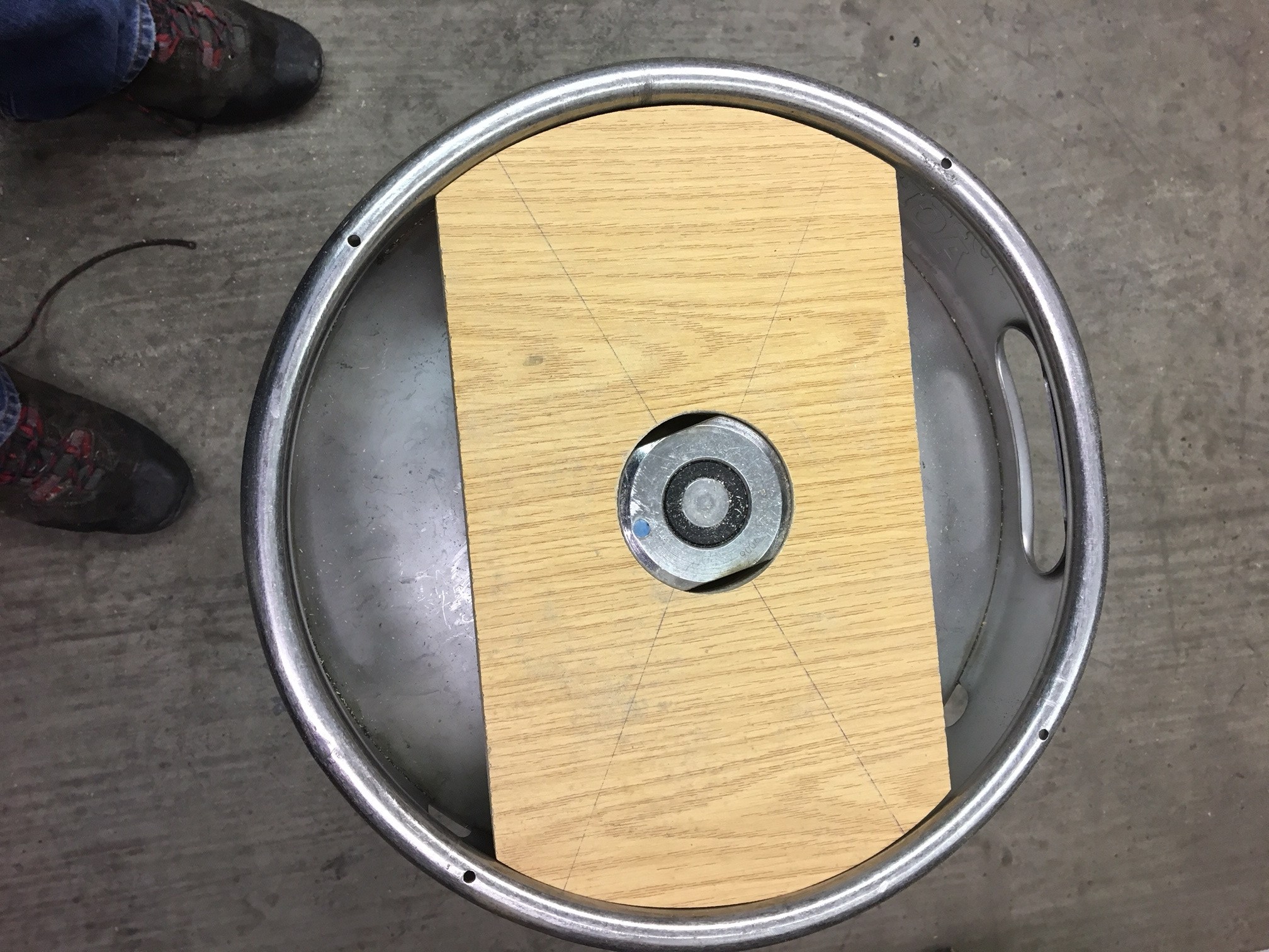 Beer Keg Stool 3 Steps Instructables