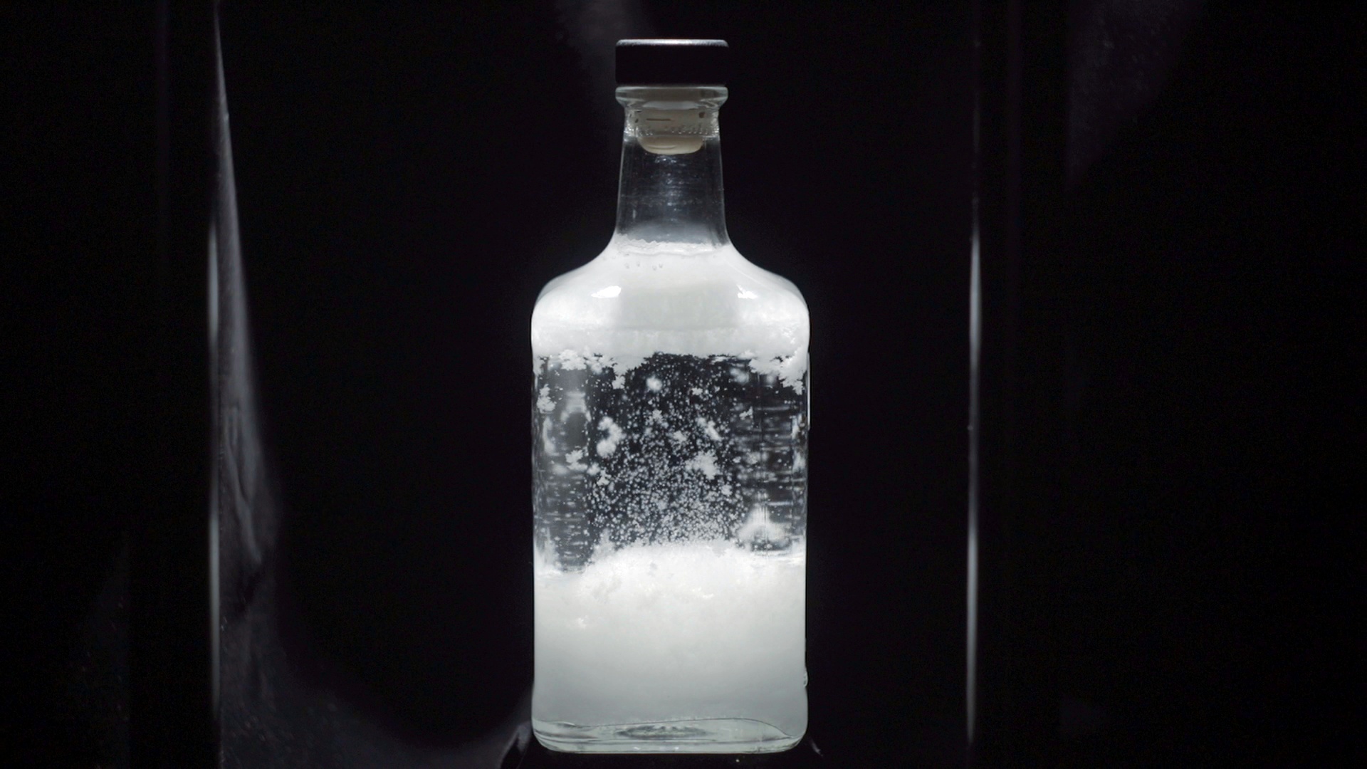 Fitzroy Storm Glass (18th Century Weather Prediction Device) 3 Steps