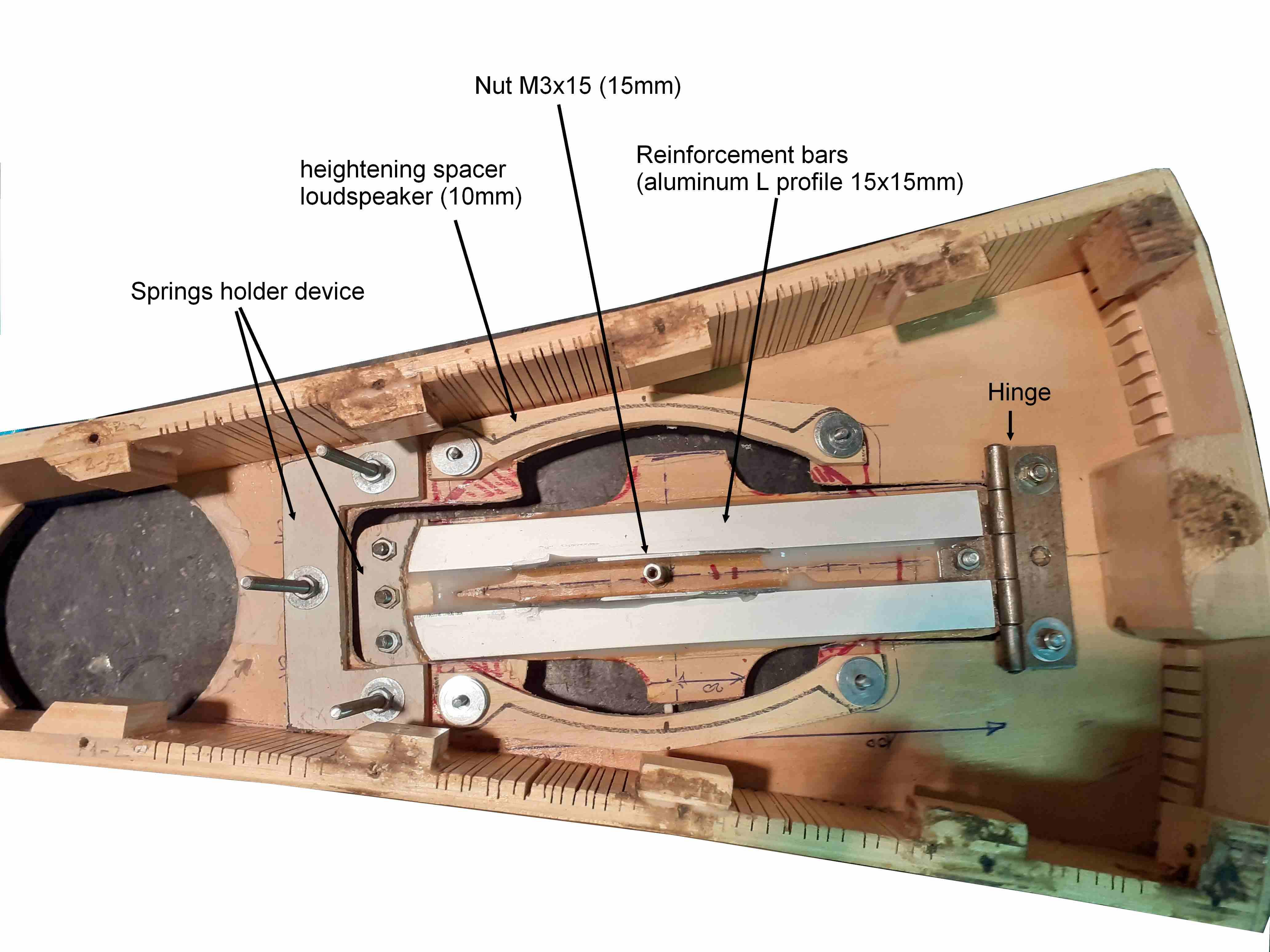 Travel Guitar With Loudspeaker Resonator . Model Z10.1 12 Steps (with