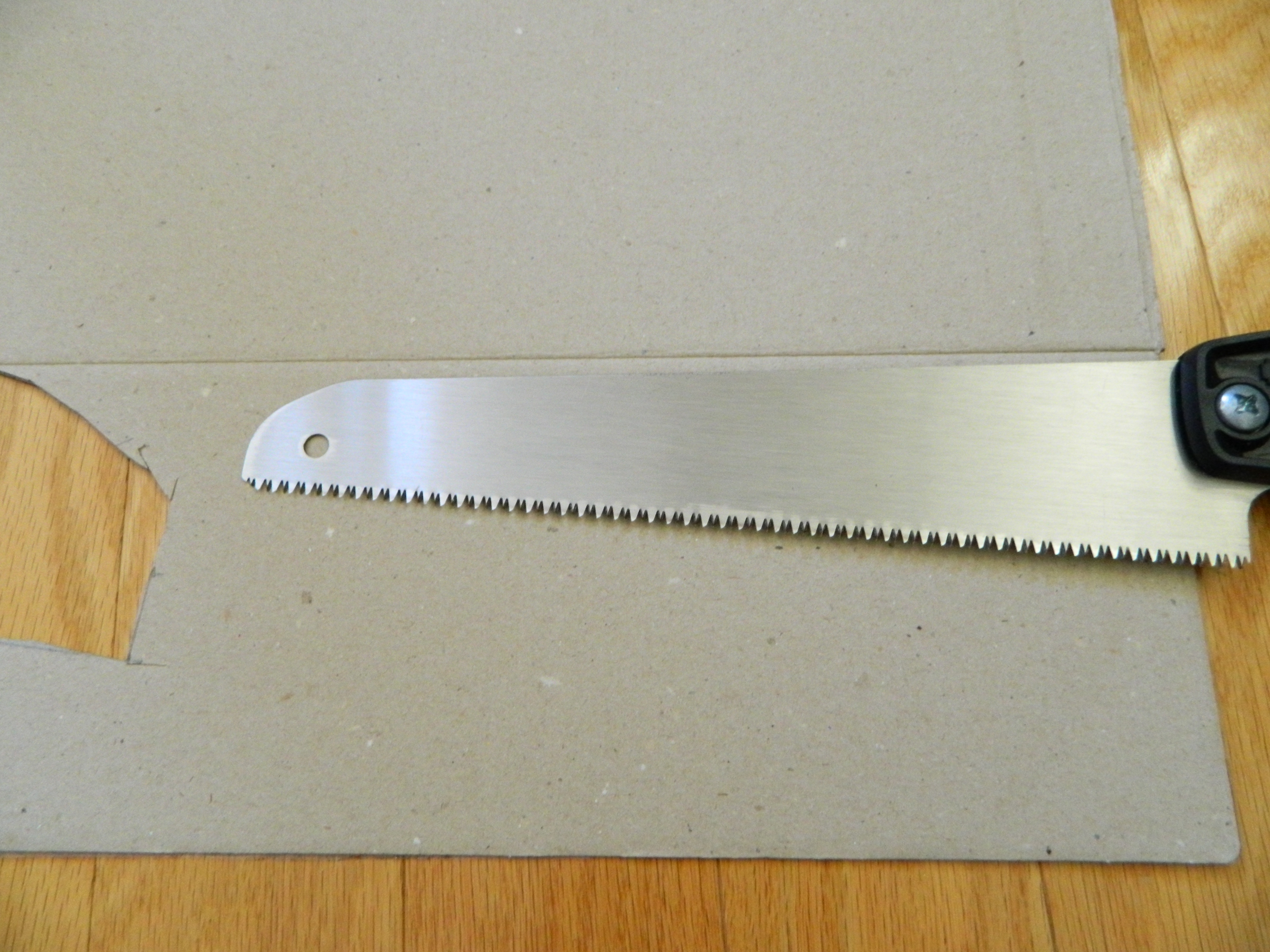 Cardboard Hand Saw Blade Guard 5 Steps Instructables