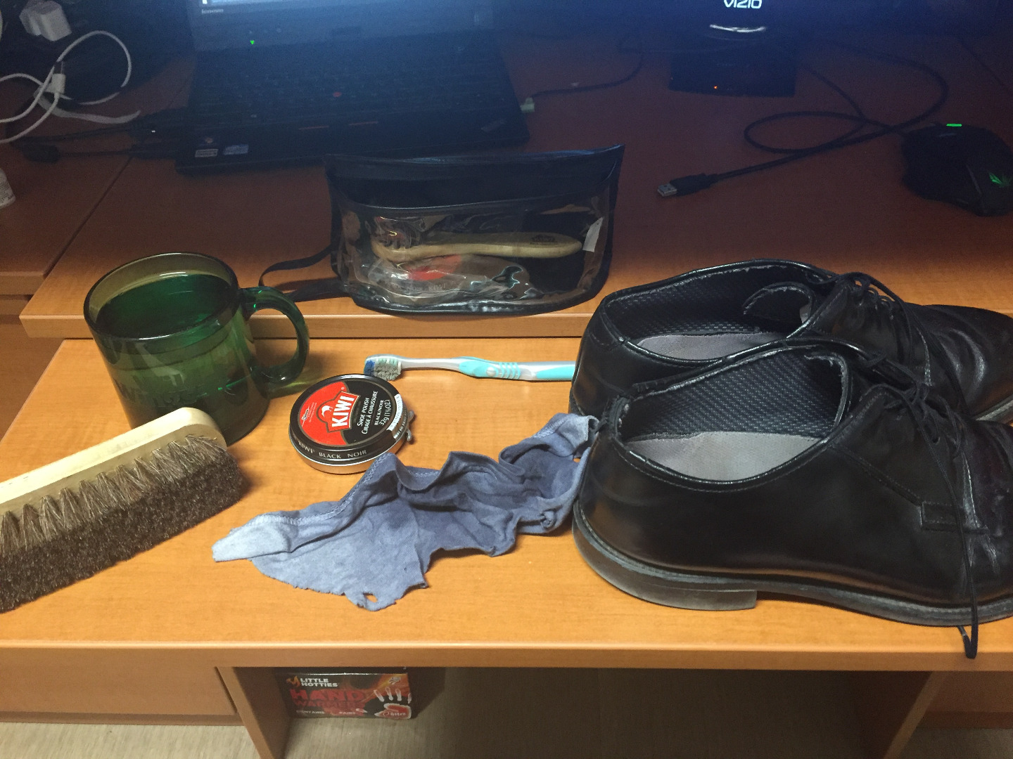 How to Shine Shoes 9 Steps (with Pictures) Instructables