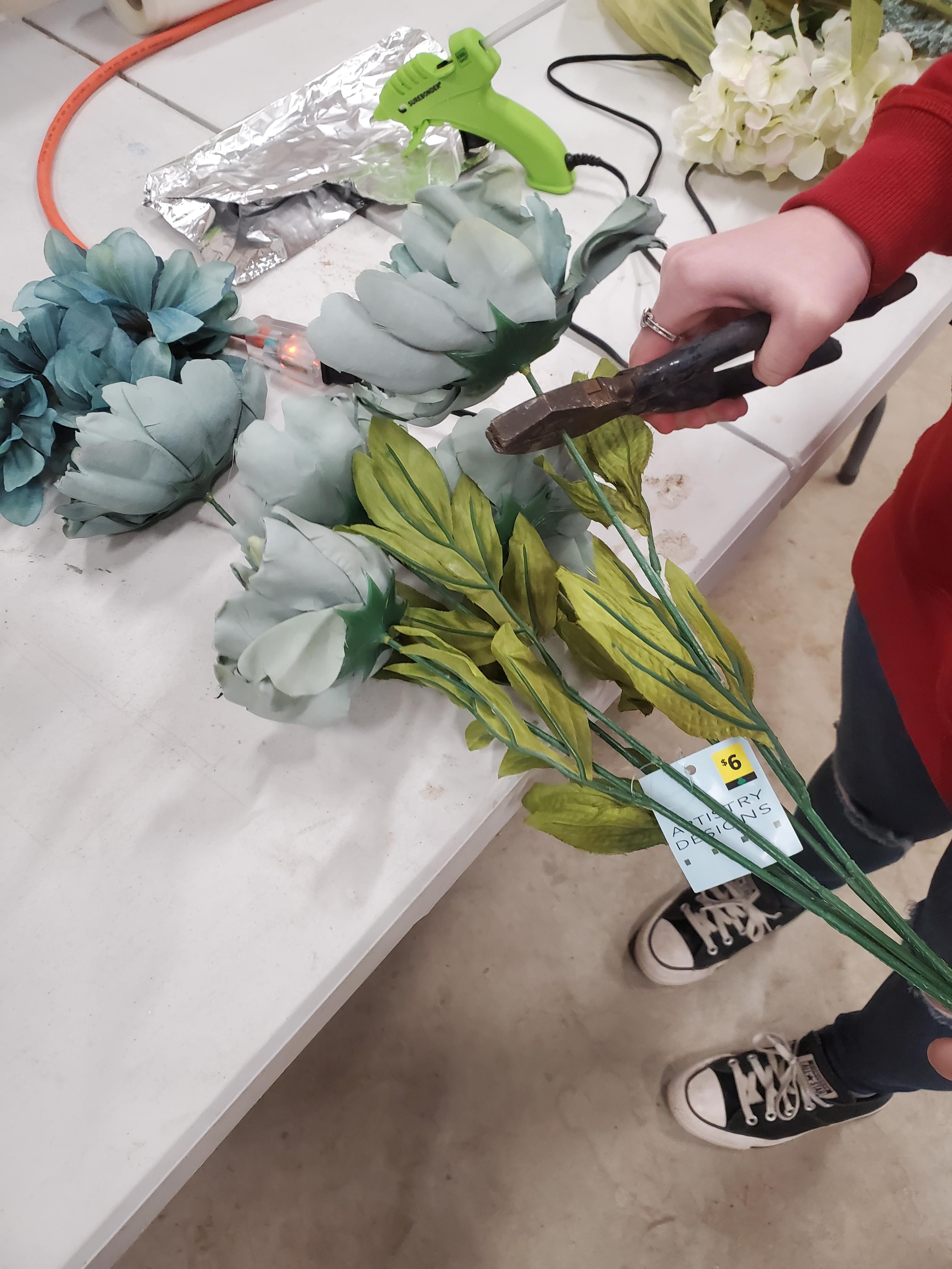 How to Make a Floral Decorated Deer Skull 3 Steps Instructables