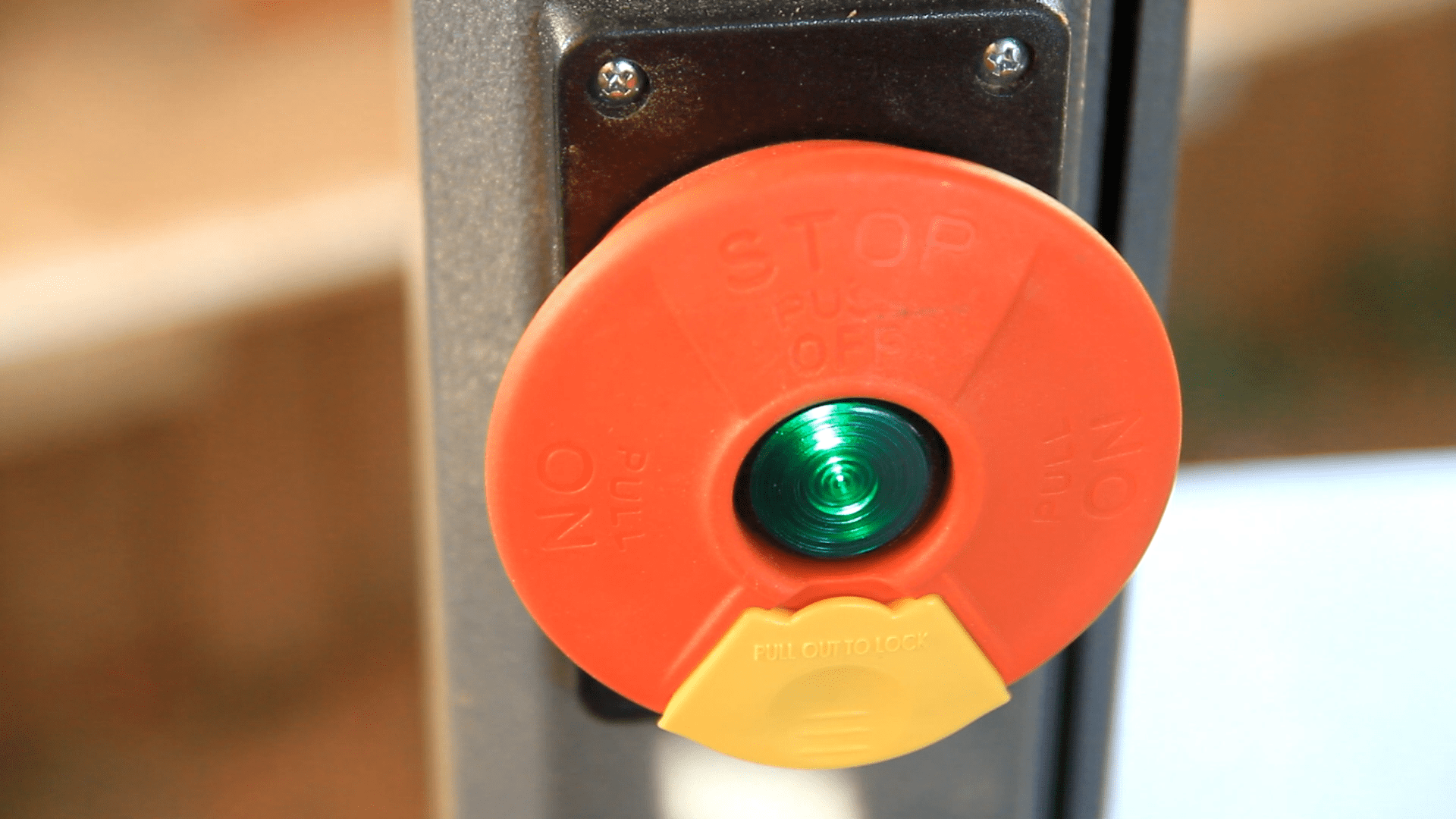 Steps for Using a Bandsaw : 10 Steps (with Pictures) - Instructables