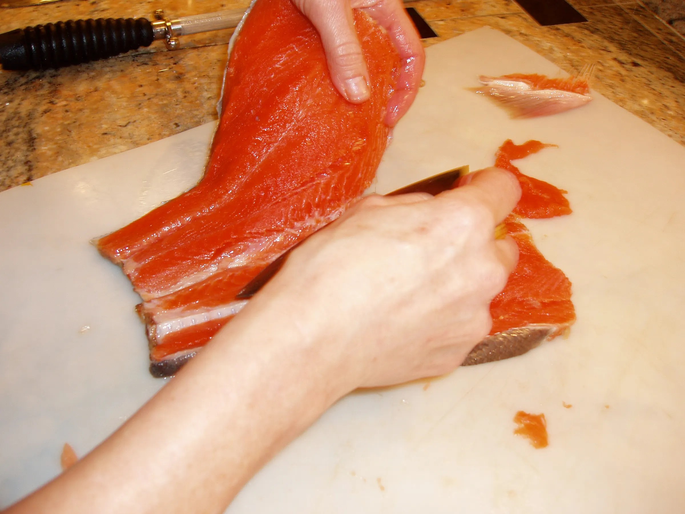 How to Fillet Salmon 6 Steps (with Pictures) Instructables