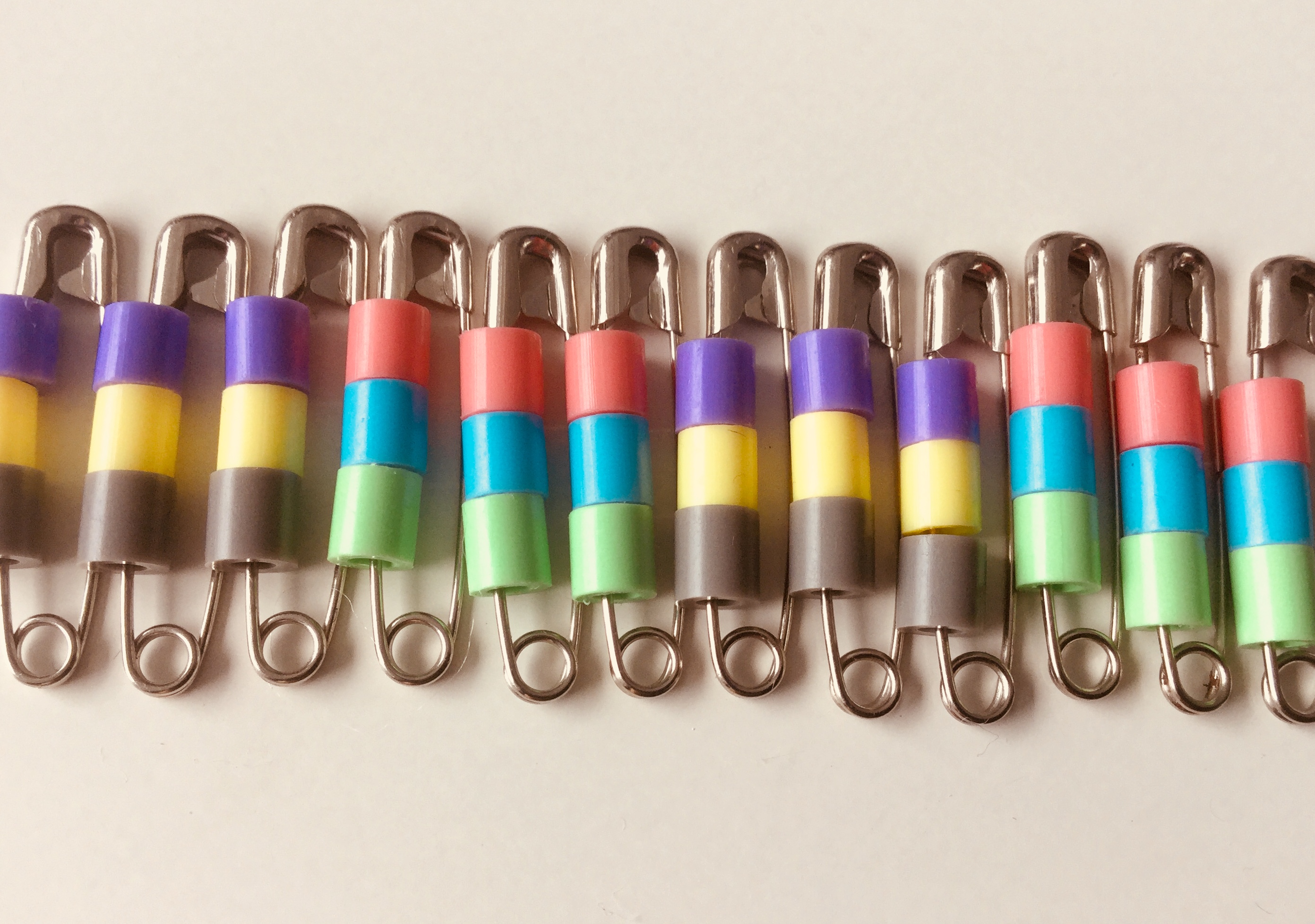 Simple Safety Pin Bracelet 5 Steps (with Pictures) Instructables