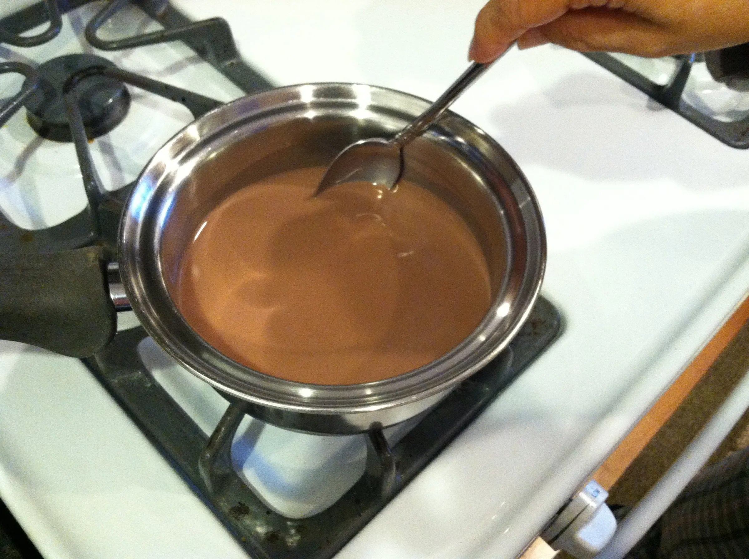 Healthy Delicious Almond Milk Hot Chocolate 3 Steps Instructables