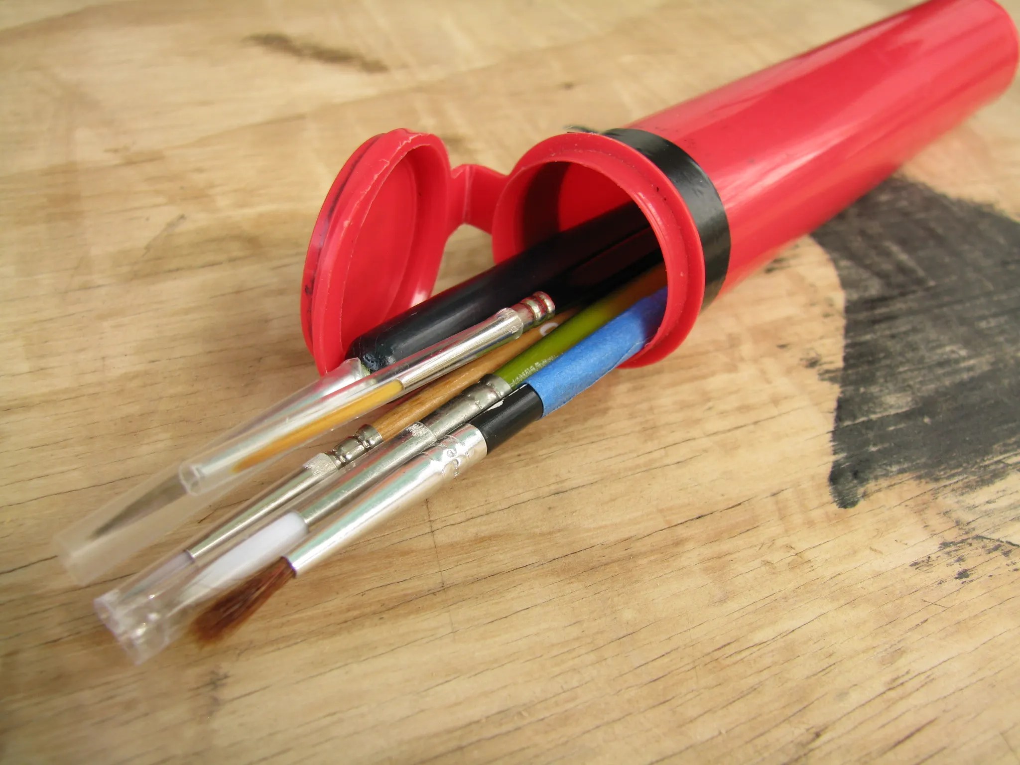 Easy Compact Brush Carrier Instructables