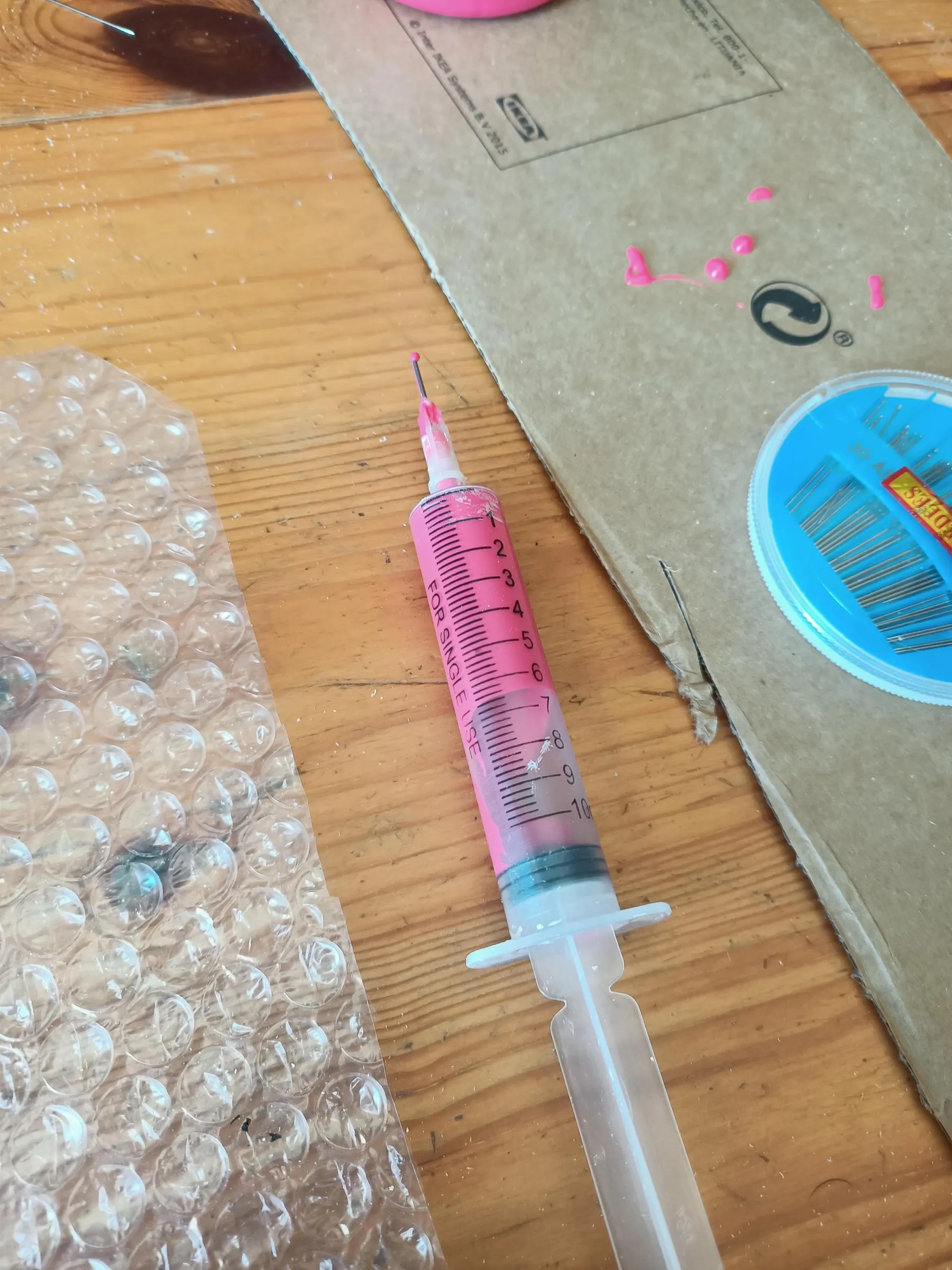 Bubble Wrap "telepainting" 5 Steps Instructables