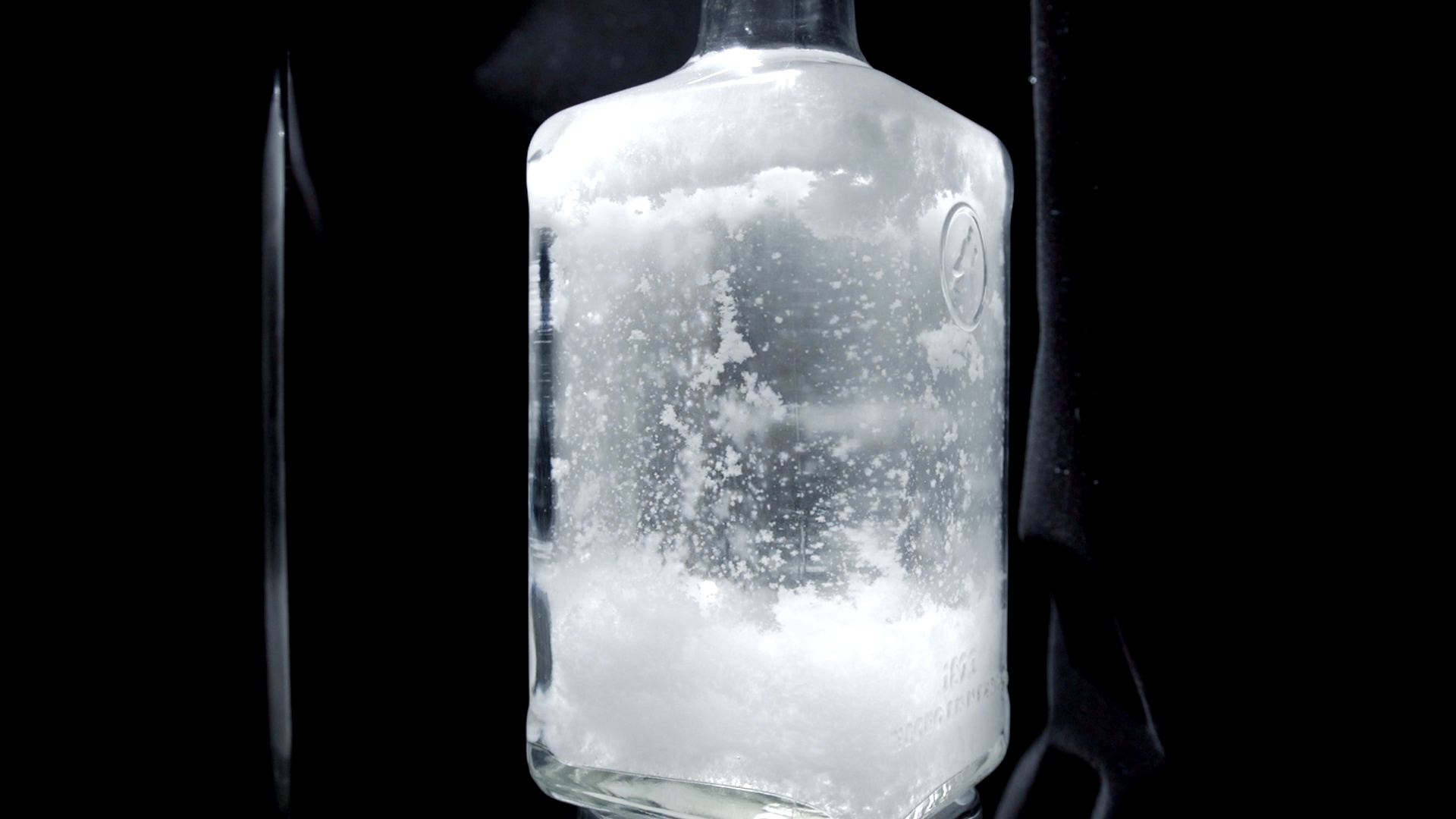Fitzroy Storm Glass (18th Century Weather Prediction Device) 3 Steps