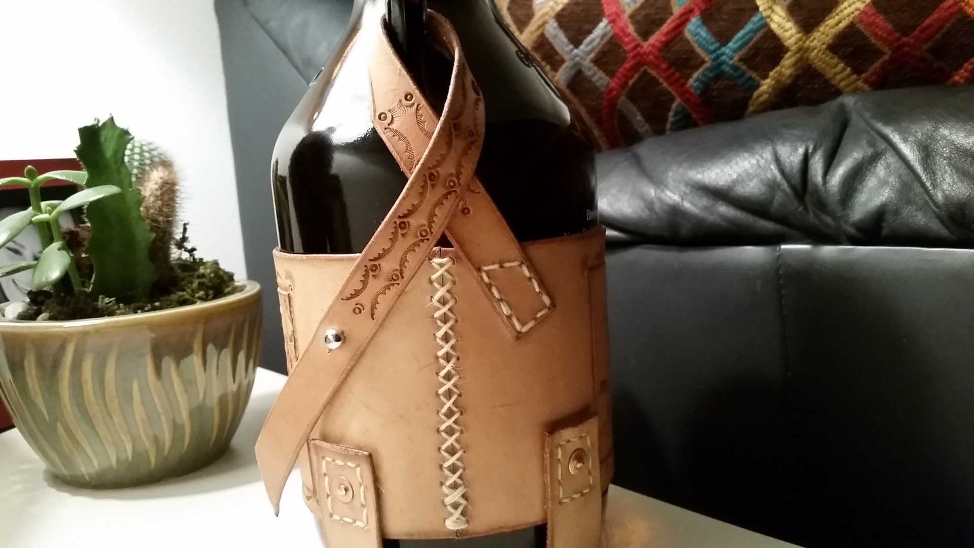 Leather Beer Growler Holder 7 Steps (with Pictures) Instructables