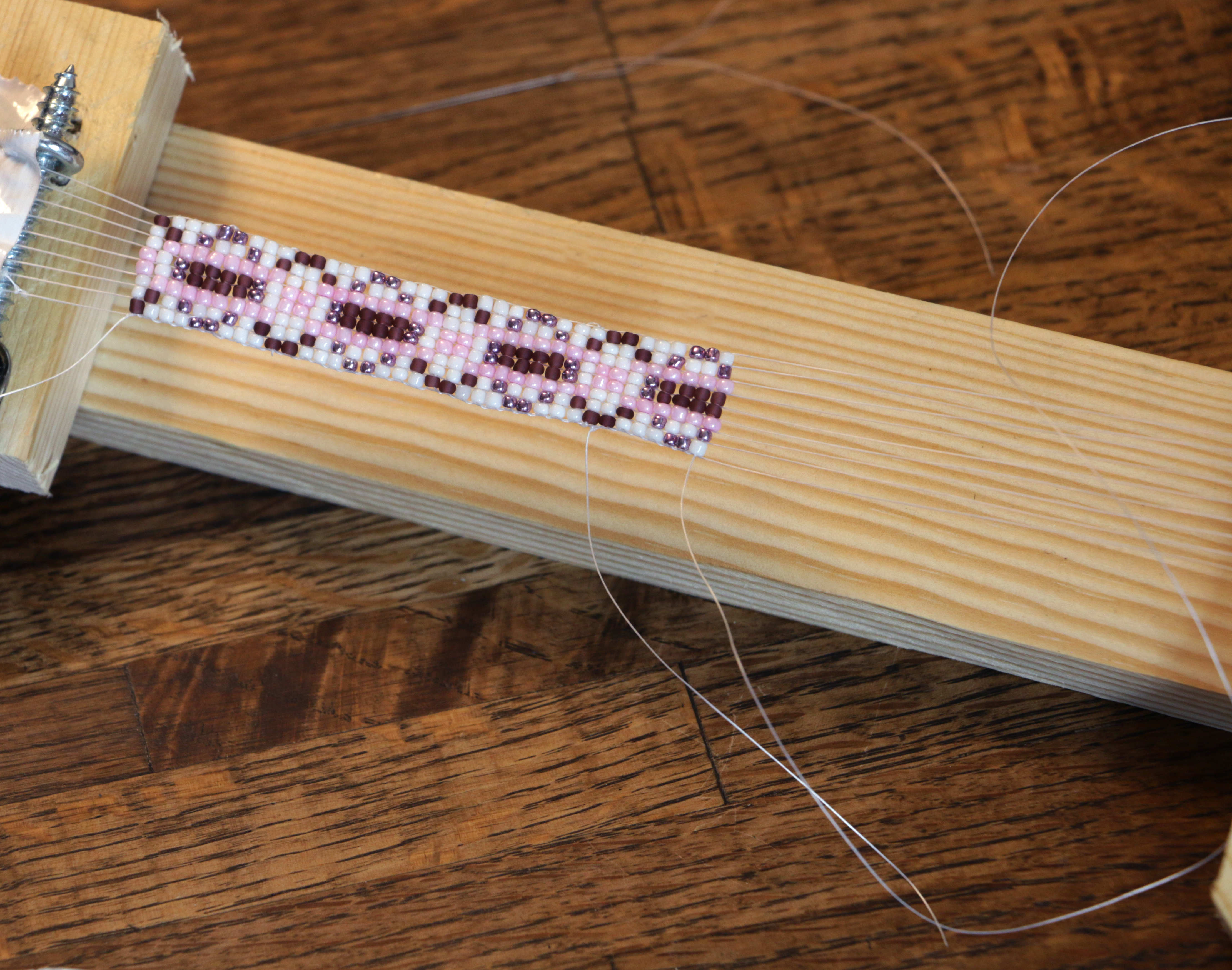 Simple Bead Weaving Loom & Bracelet 4 Steps (with Pictures) Instructables