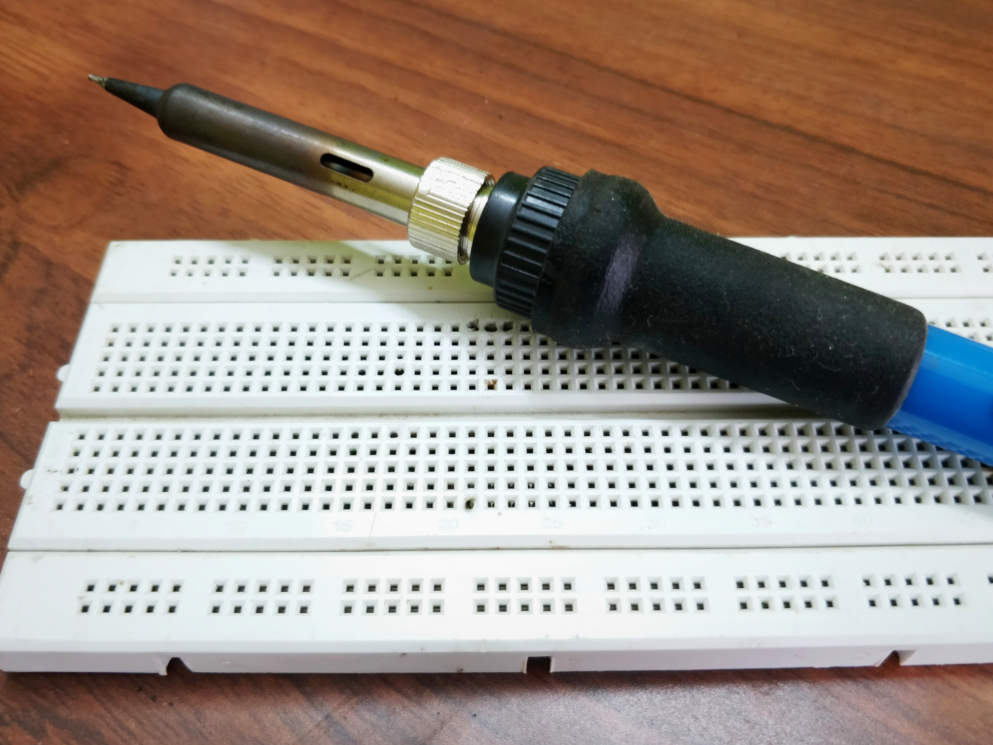 10 Breadboard and Soldering Tips 10 Steps Instructables