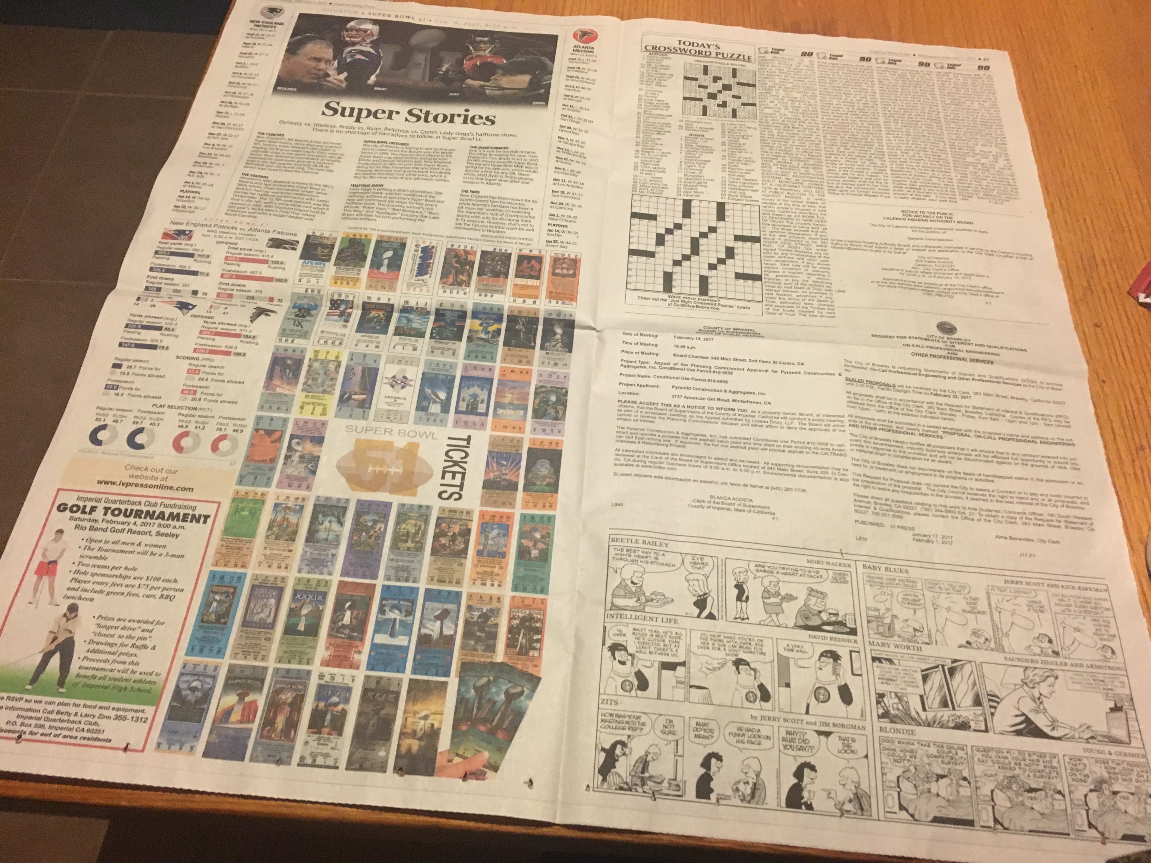 Old Newspaper Placemats and Coaster 3 Steps (with Pictures