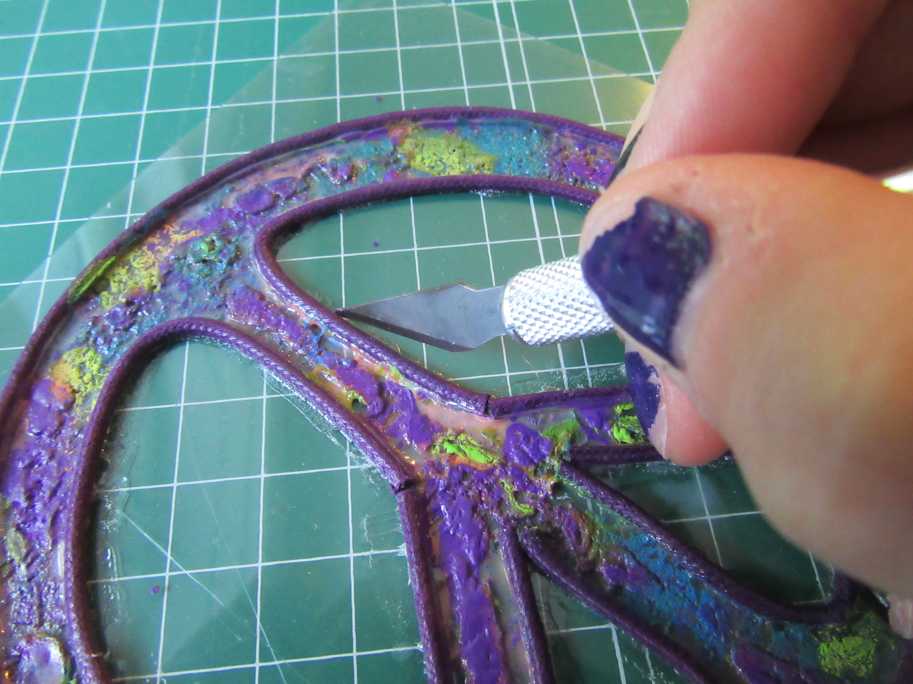 Glue Suncatcher 12 Steps (with Pictures) Instructables