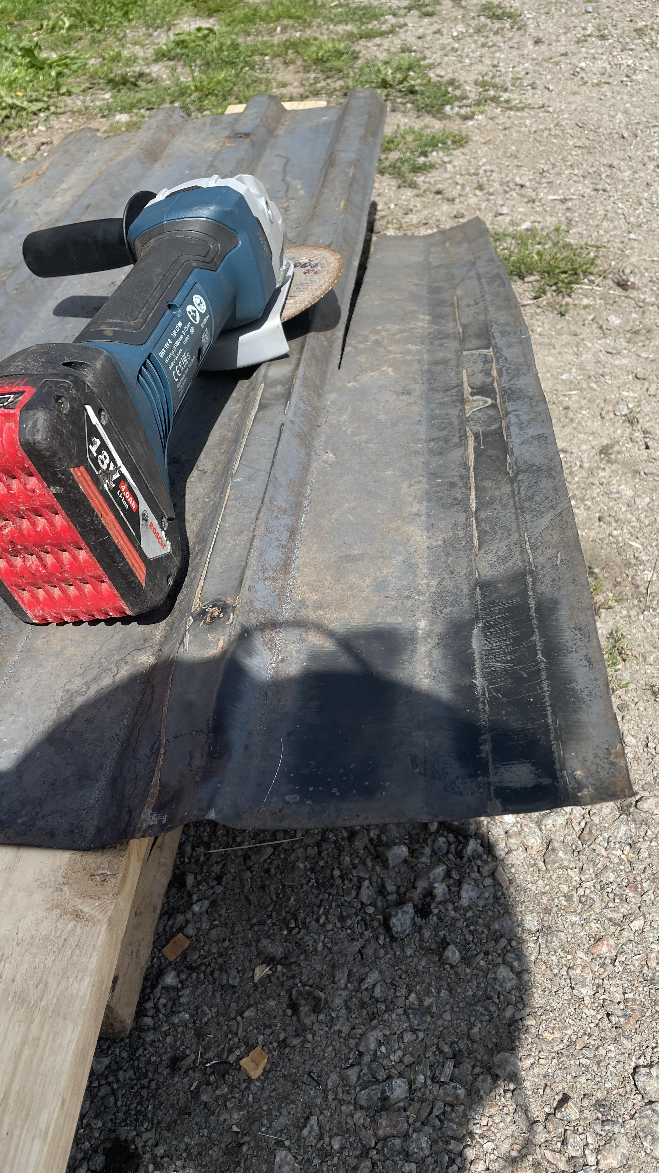 BBQ Grill Heat Shields From Old Roofing Sheet 7 Steps (with Pictures