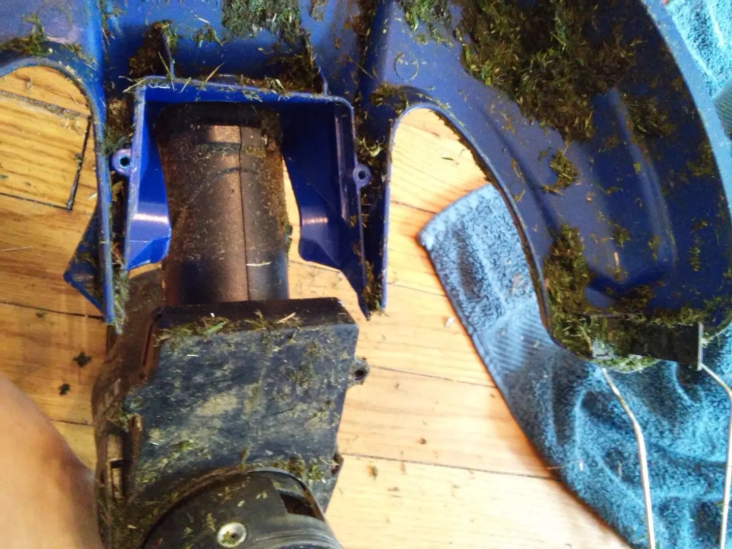 Service Kobalt Weed Eater Head - Instructables