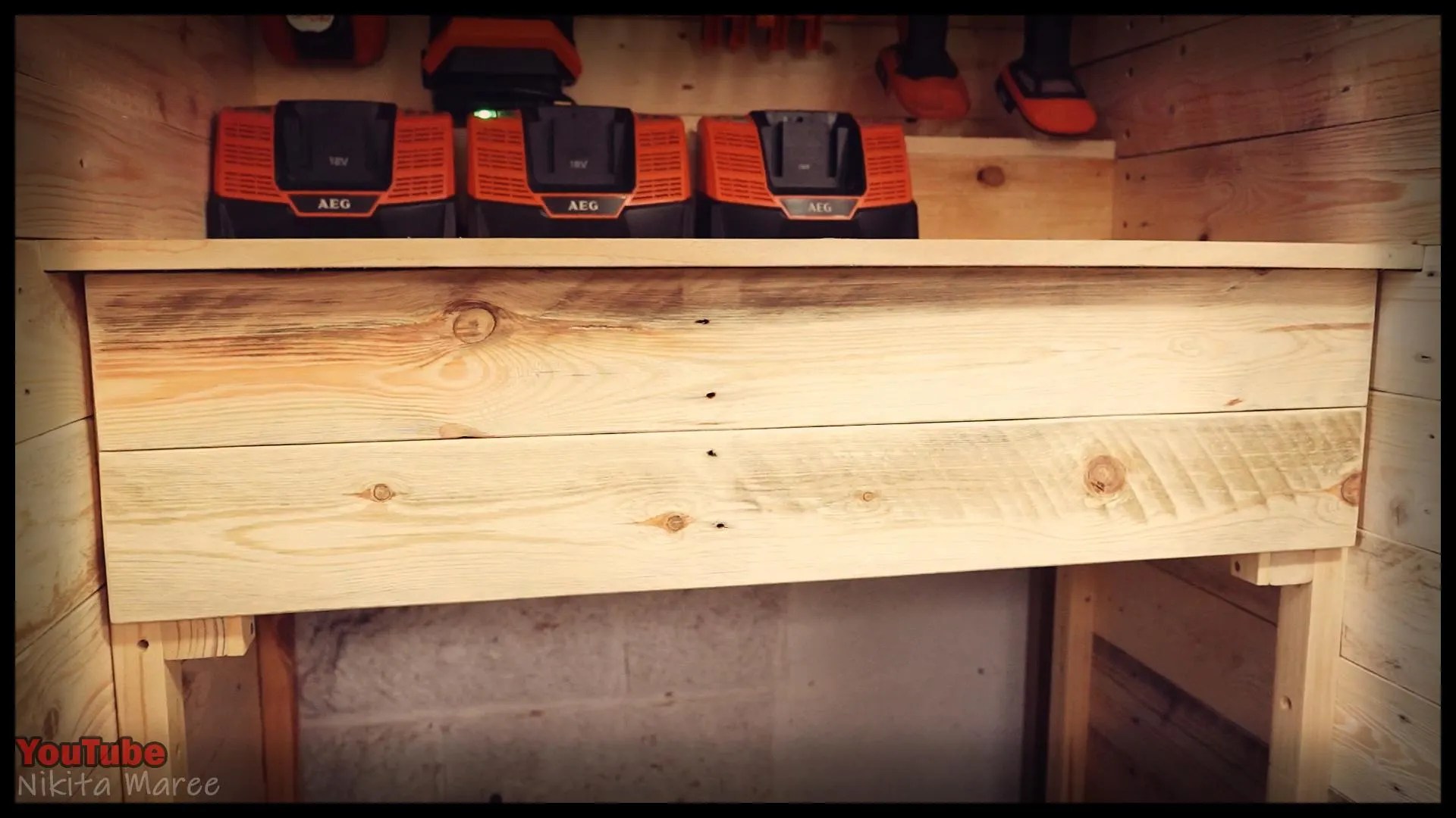 How to Build a Compact Tool Storage Shelf : 18 Steps (with Pictures