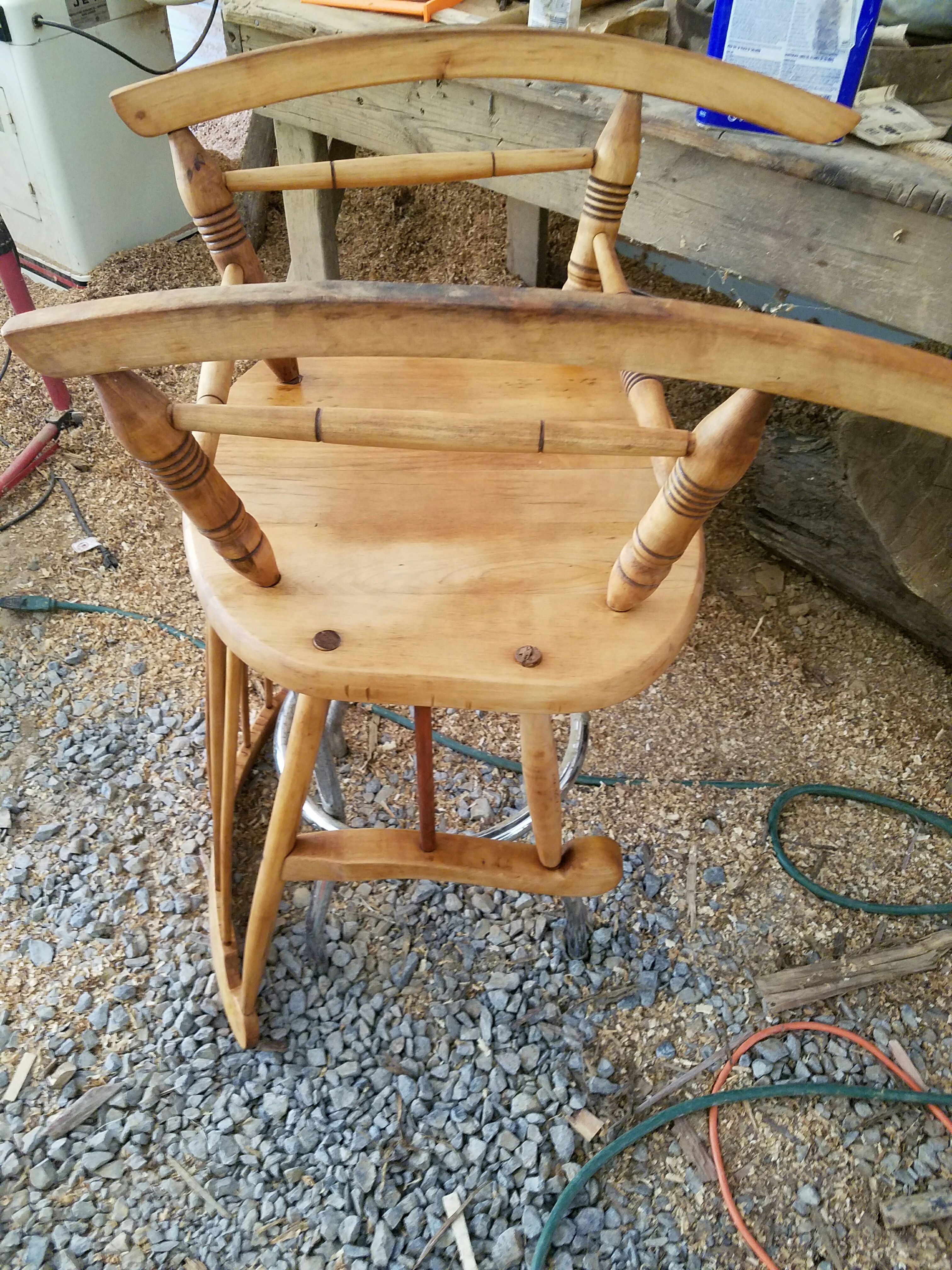 Redo a Broken Rocking Chair and Add Something Special 6 Steps (with