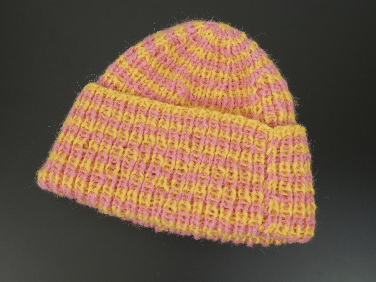 Knitting Stitch Decreases and DPNs 3 Steps Instructables