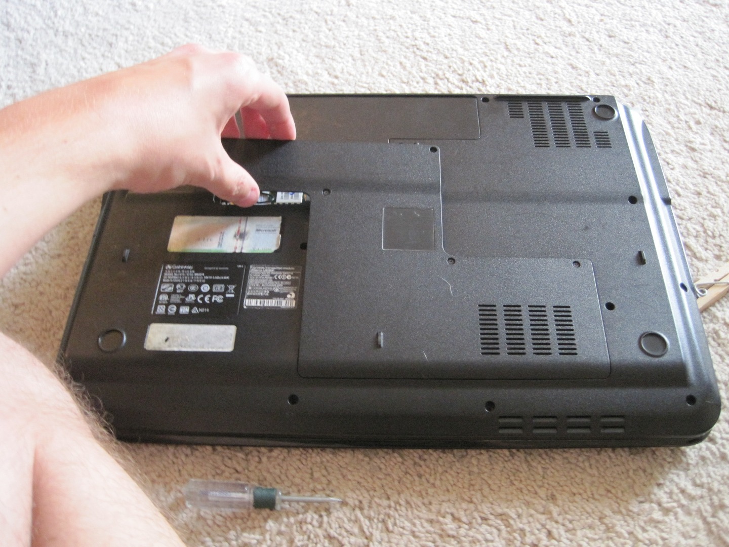 Laptop Hard Drive Replacement 5 Steps Instructables