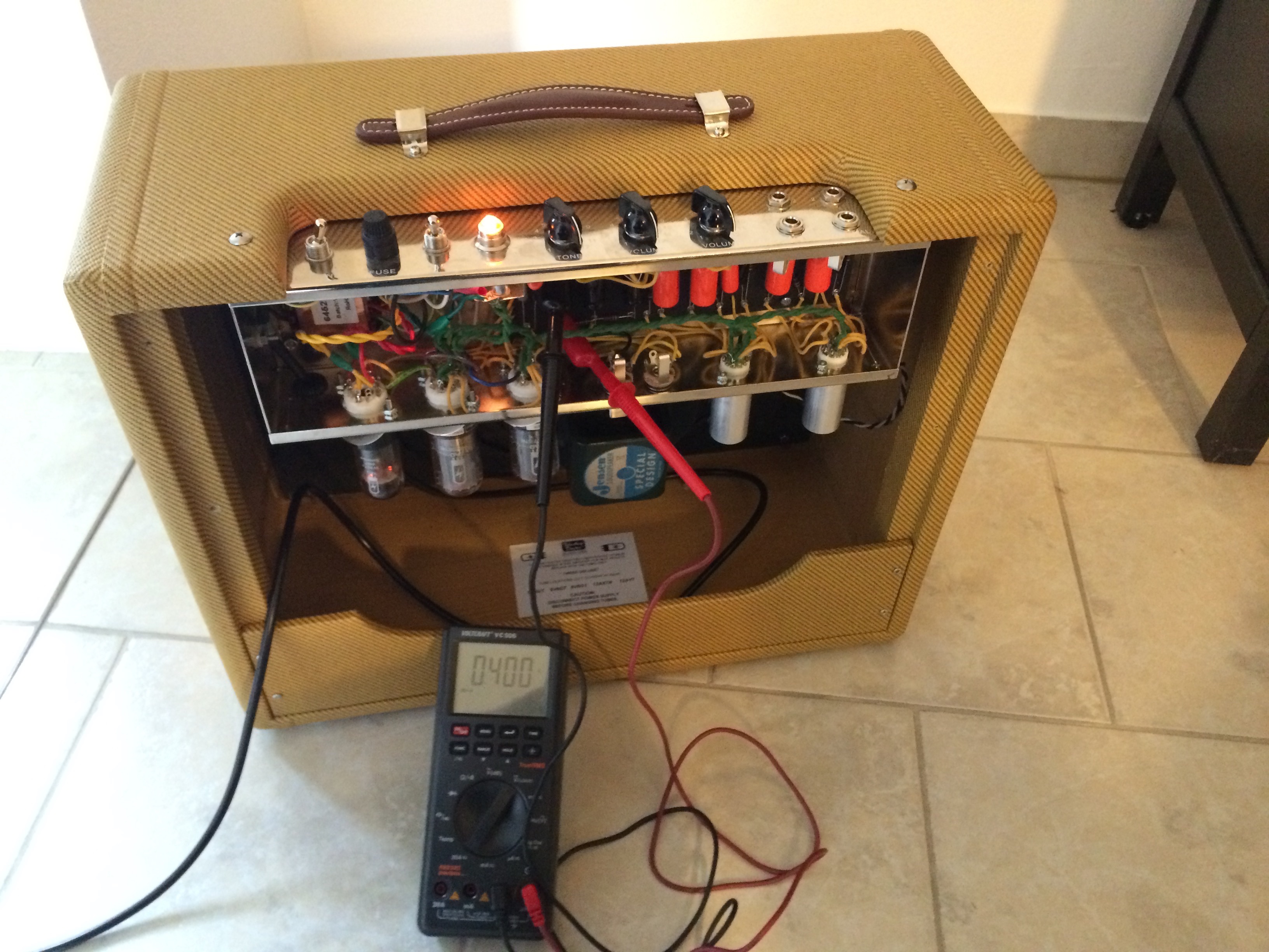 Fender Tweed Deluxe 5e3 Clone Build Based on TAD Tweed Deluxe Kit 18