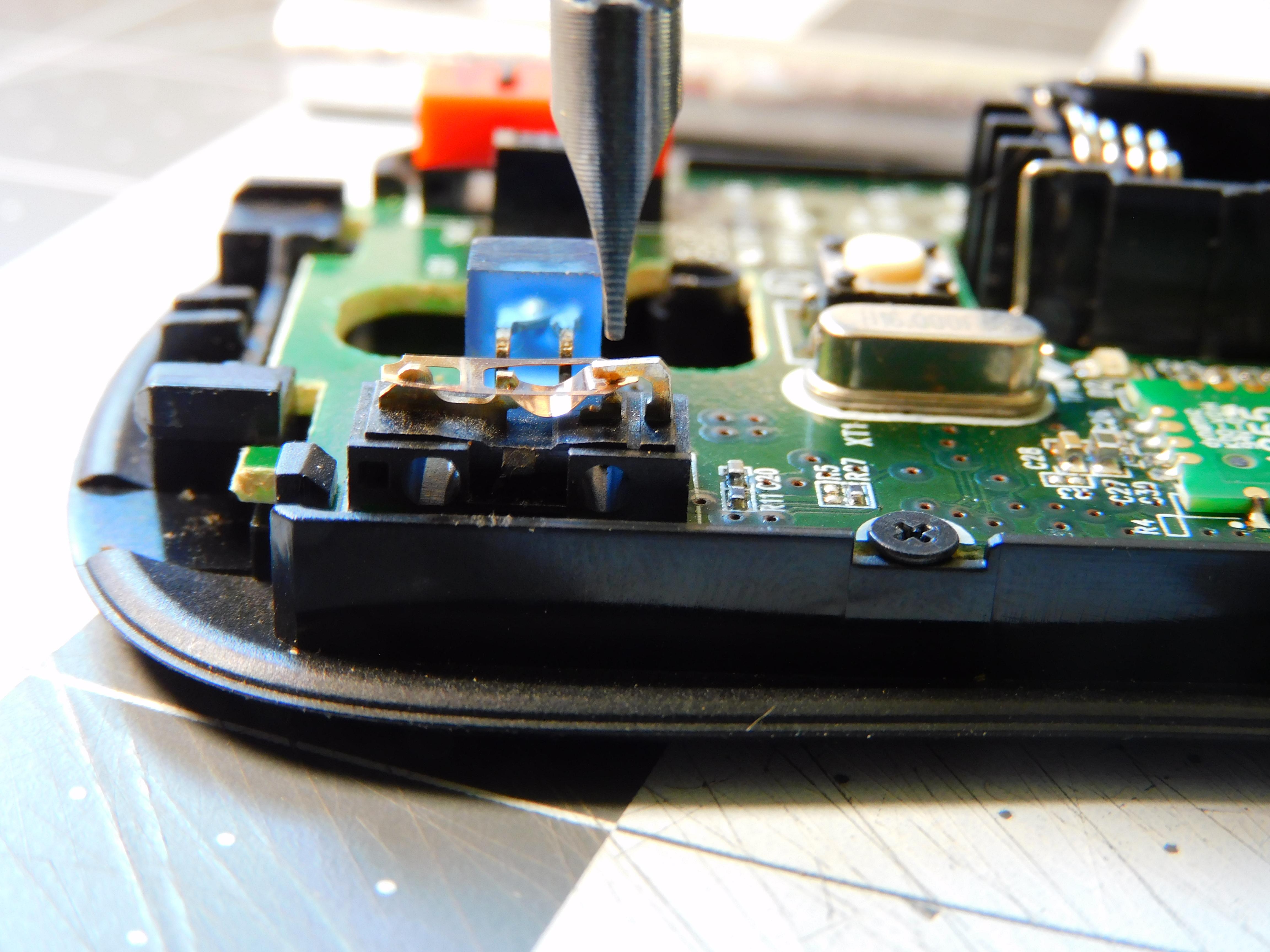 How to Make Your Loud Mouse MUCH Quieter (SO EASY!!!) 4 Steps