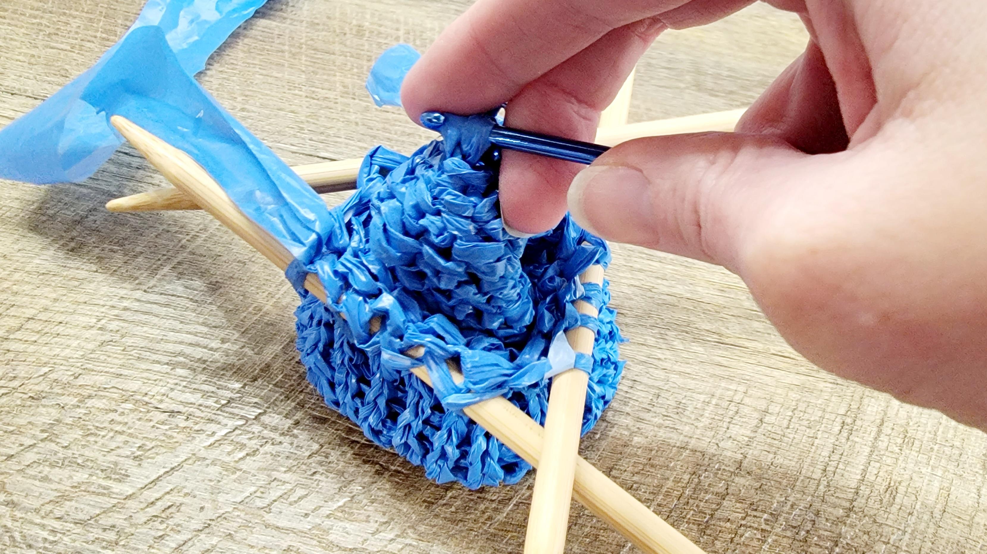 Knit Plastic Bag Ball 10 Steps (with Pictures) Instructables