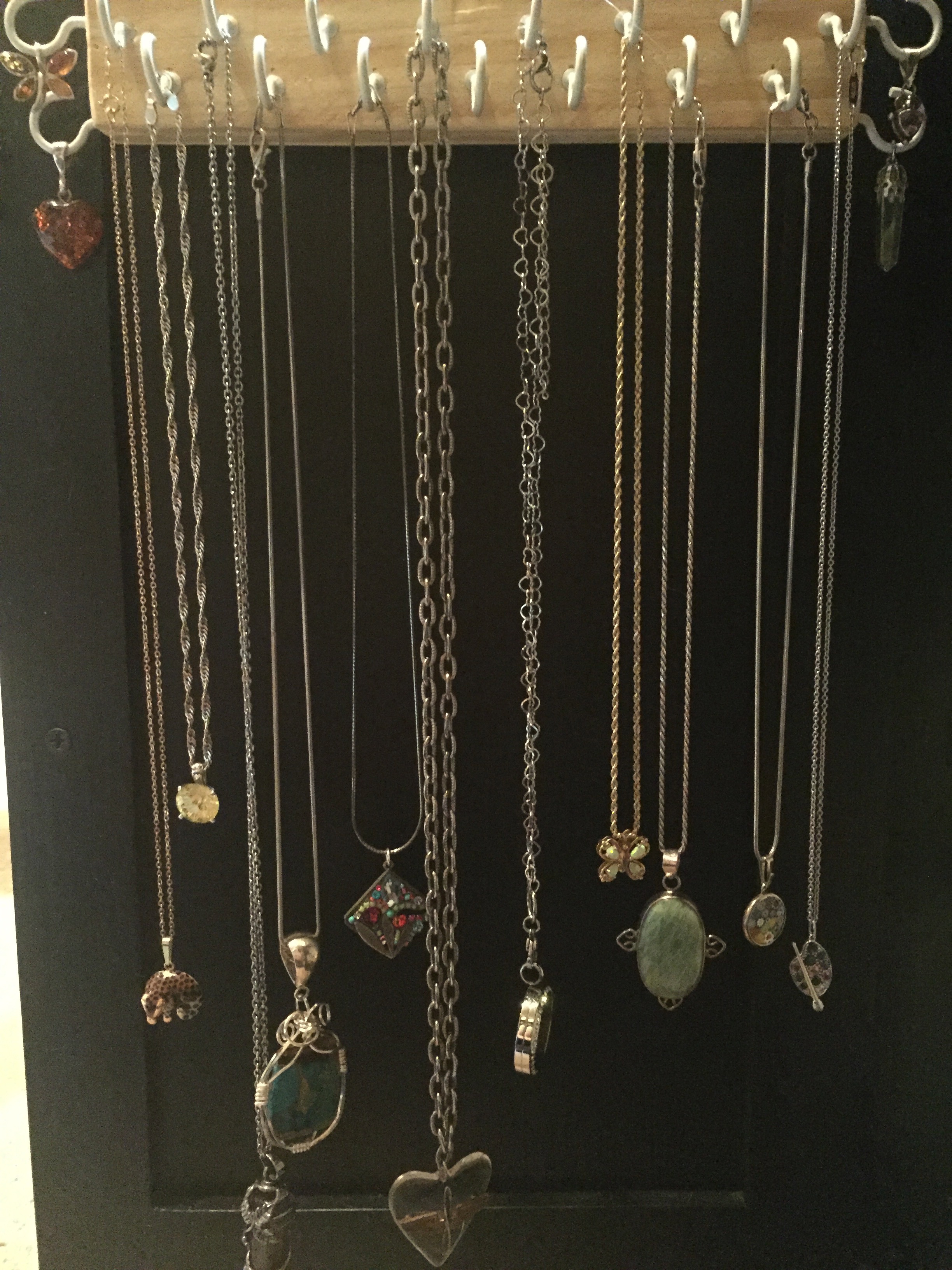 Make a Super Easy Necklace Holder With Bonus Charm Holders 5 Steps