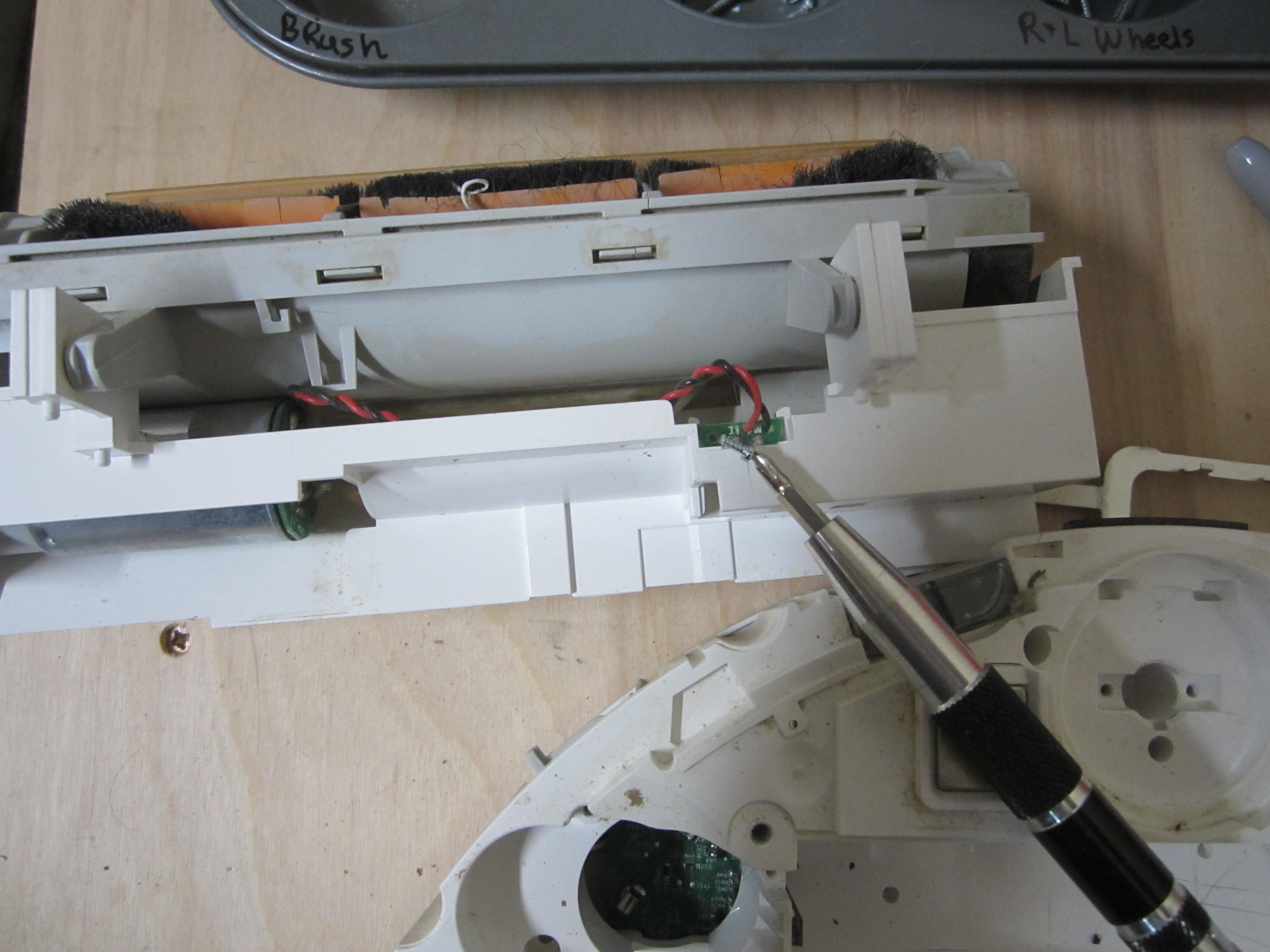 Roborock S5 Disassembly for Cleaning, Troubleshooting and Repair 35