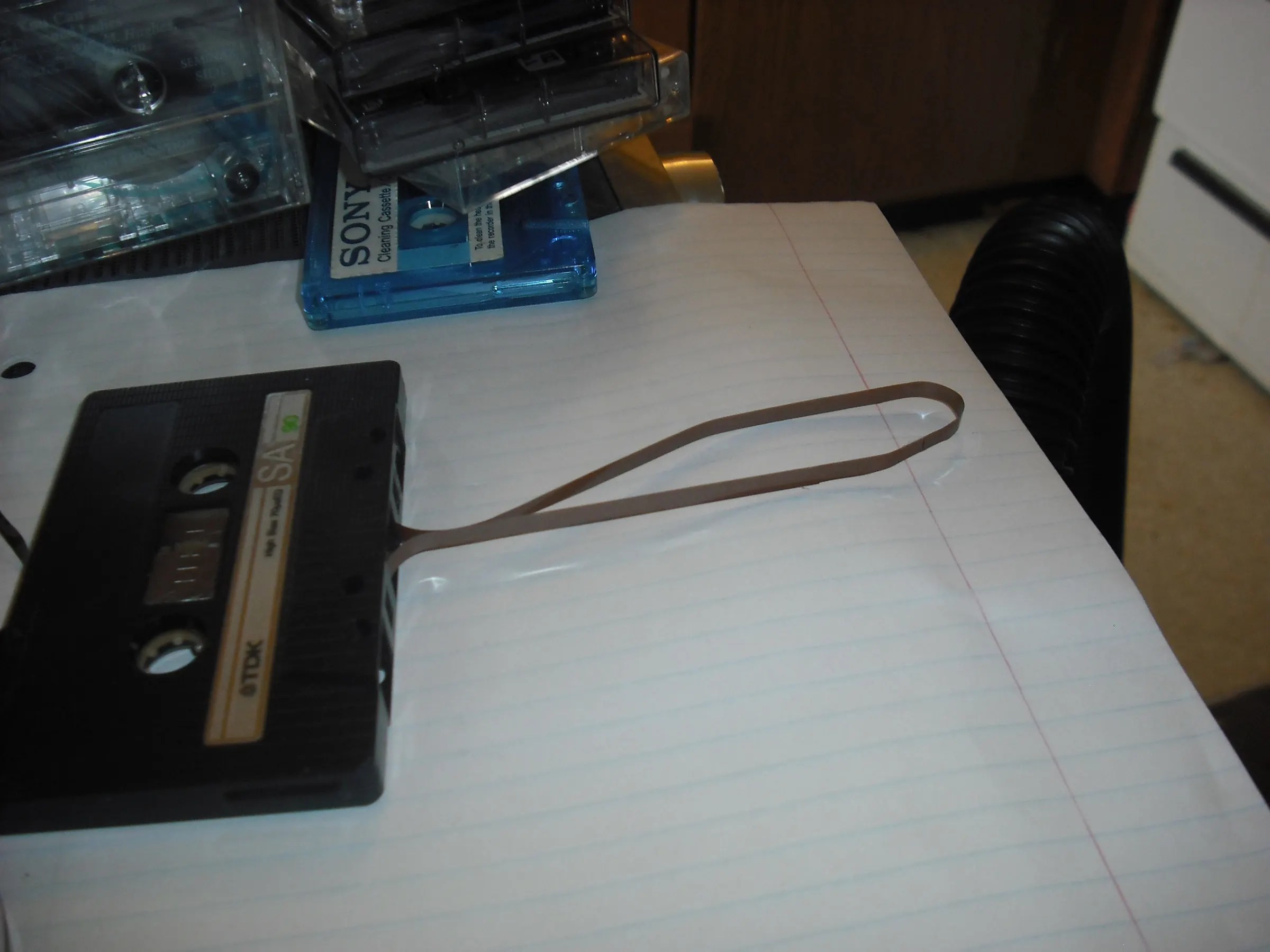 Jenffer a Jay's and How to Fix Broken Cassette Tapes Instructables