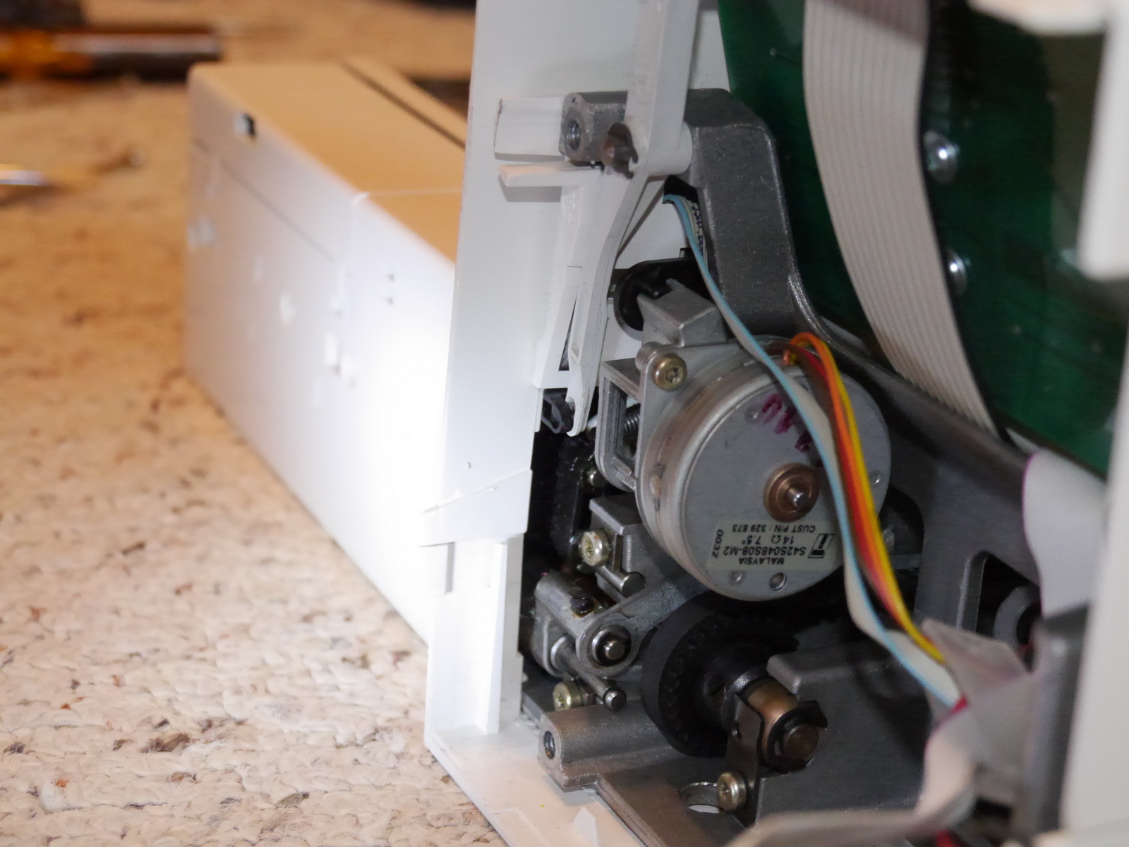 Adjust Timing on Pfaff 2030 Sewing Machine 8 Steps (with Pictures