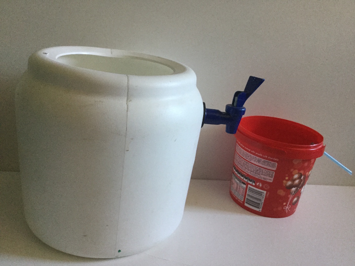 Overflow Bucket for Finding the Density of Things. 3 Steps