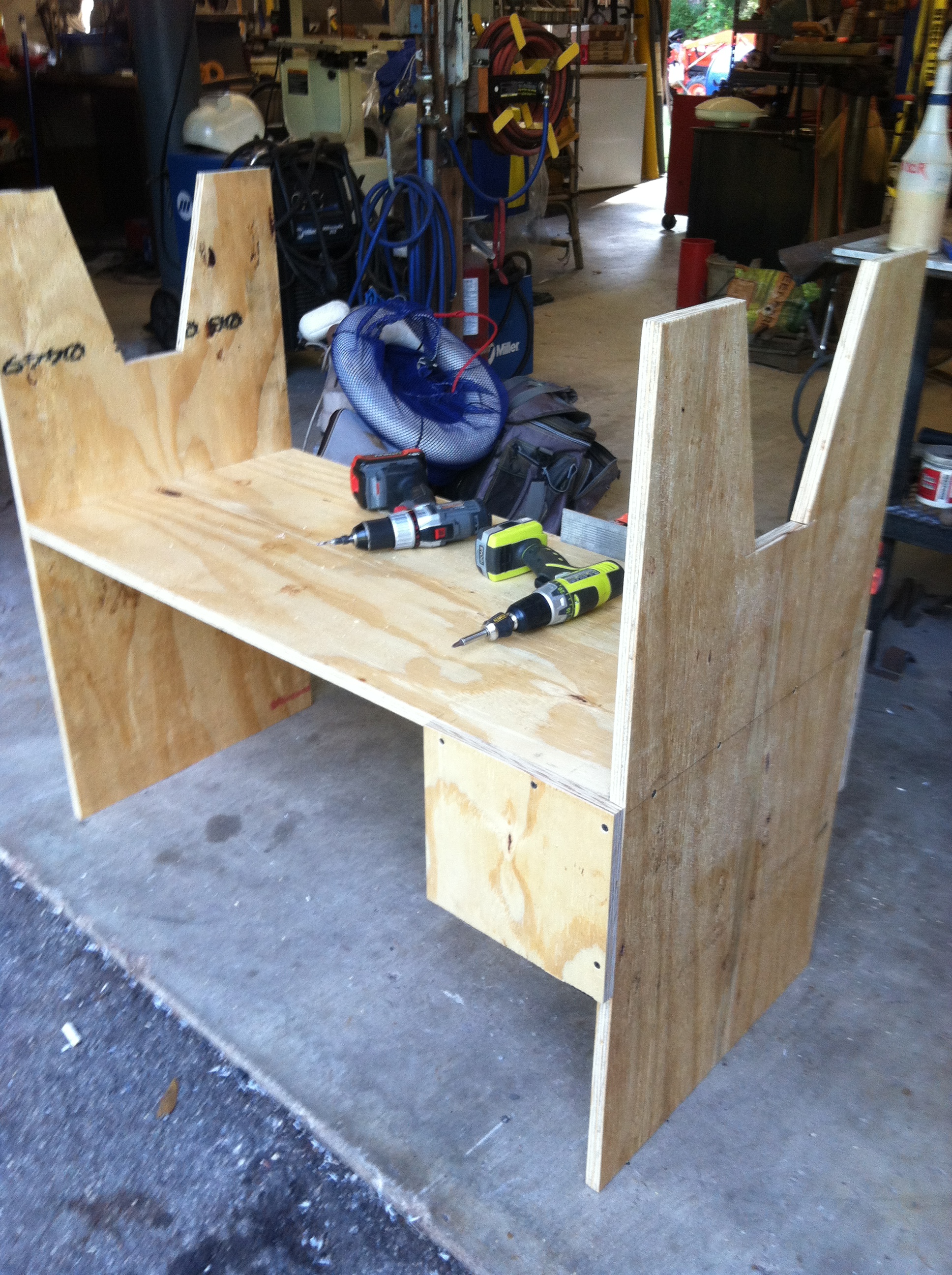 25 SURFBOARD SHAPING RACK Instructables